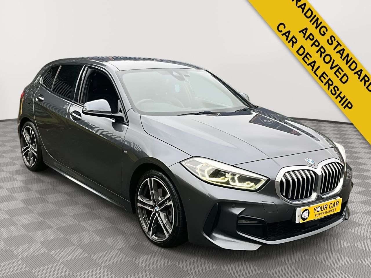 A 2021 BMW 1 SERIES 1.5 118i M Sport Hatchback 5dr Petrol DCT Euro 6 (s/s) (136 ps) 18" ALLOYS A 2021 BMW 1 SERIES 1.5 118i M Sport Hatchback 5dr Petrol DCT Euro 6 (s/s) (136 ps) 18" ALLOYS