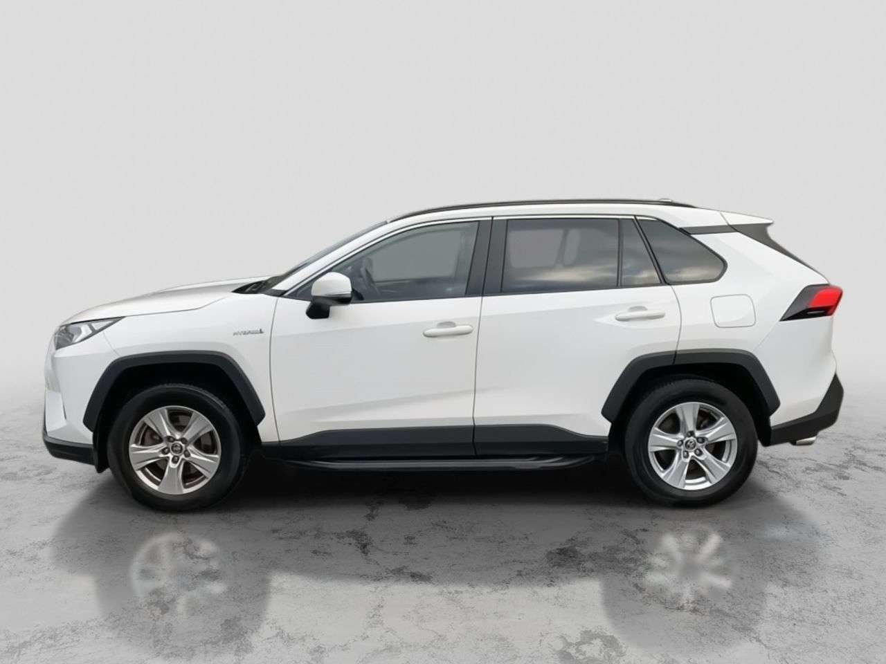 A 2020 TOYOTA RAV4 2.5 VVT-h Icon SUV 5dr Petrol Hybrid CVT Euro 6 (s/s) (218 ps) 2 KEYS/ SERV A 2020 TOYOTA RAV4 2.5 VVT-h Icon SUV 5dr Petrol Hybrid CVT Euro 6 (s/s) (218 ps) 2 KEYS/ SERV