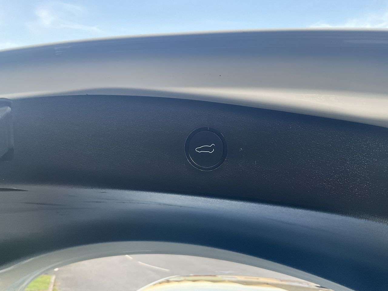 2022 TESLA MODEL 3 2022 TESLA MODEL 3