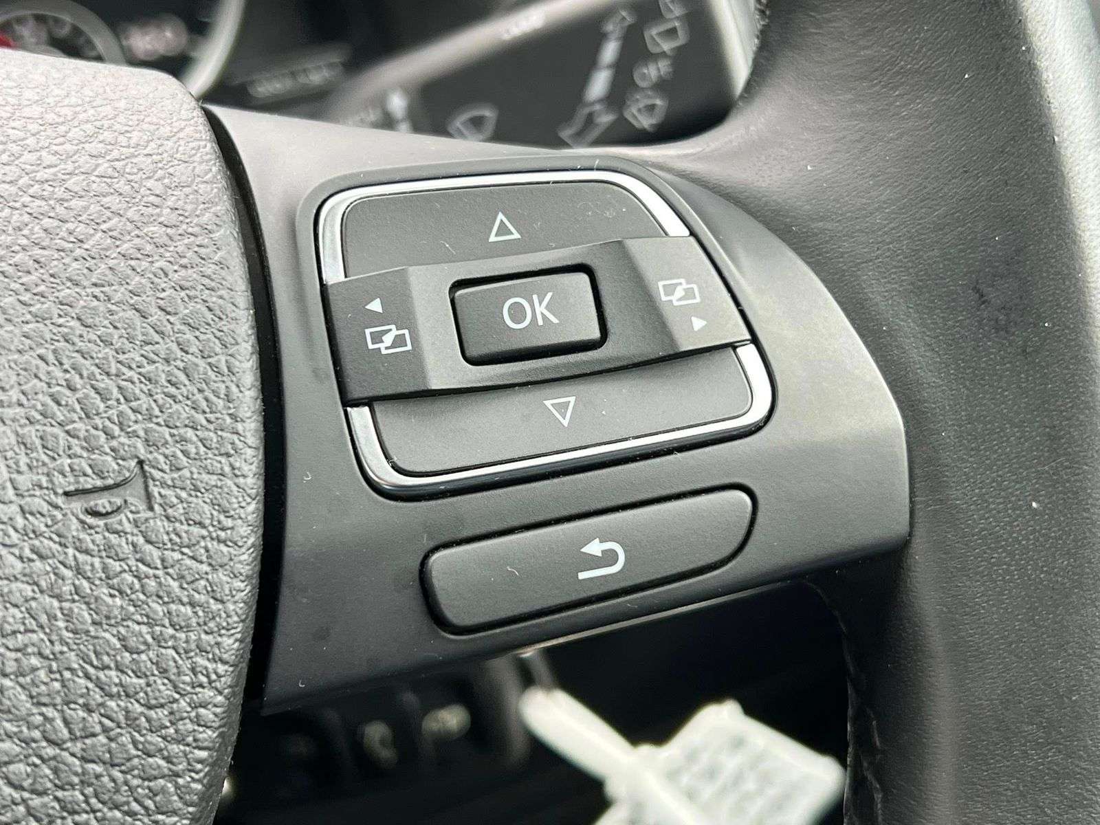 2015 VOLKSWAGEN TIGUAN 2015 VOLKSWAGEN TIGUAN