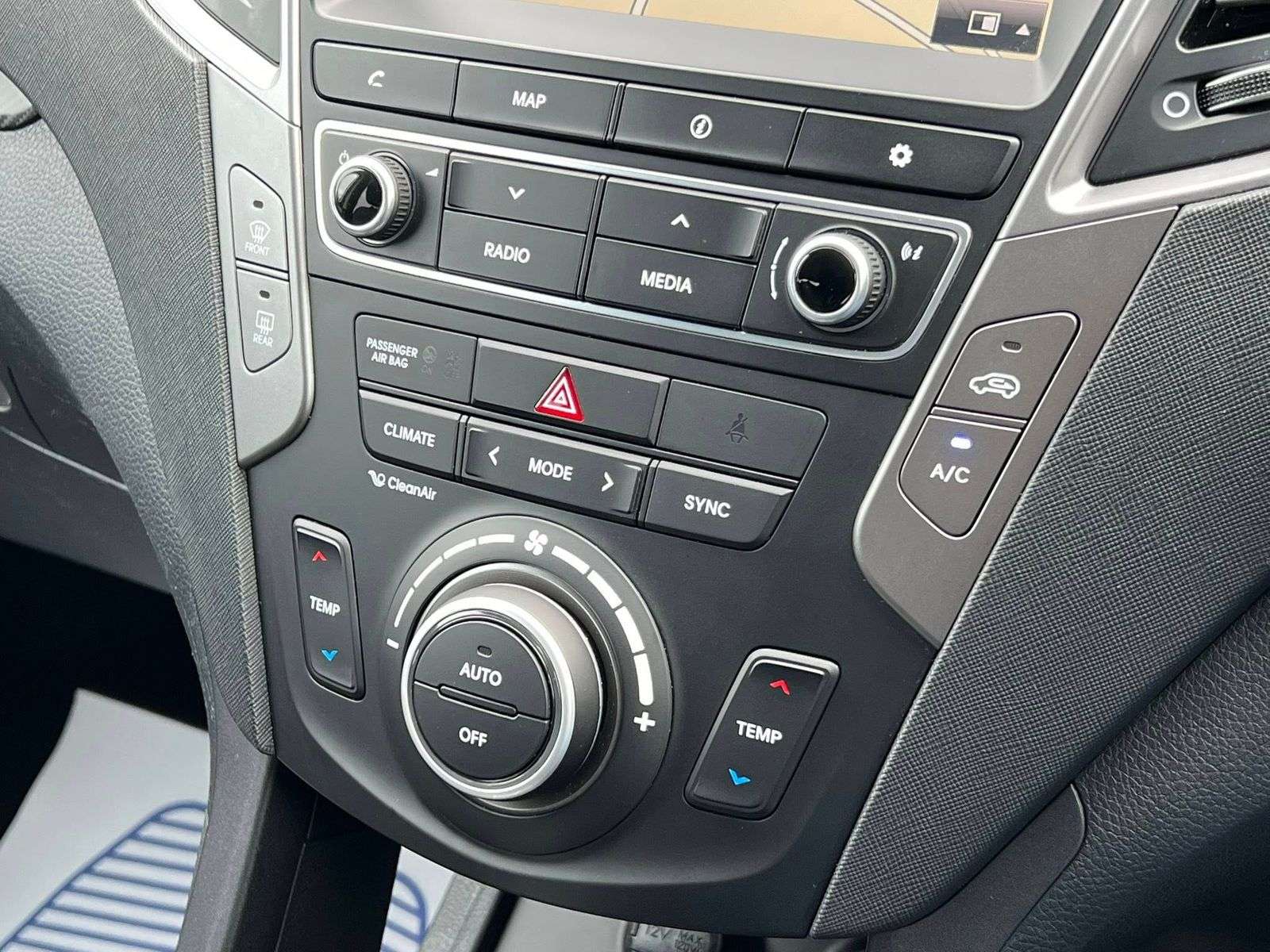 2016 HYUNDAI SANTA FE 2016 HYUNDAI SANTA FE