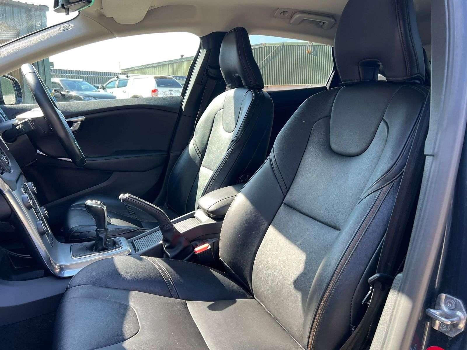 2017 VOLVO V40 CROSS COUNTRY 2017 VOLVO V40 CROSS COUNTRY