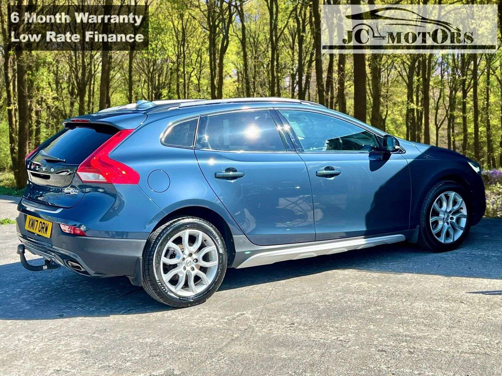 2017 VOLVO V40 CROSS COUNTRY 2017 VOLVO V40 CROSS COUNTRY