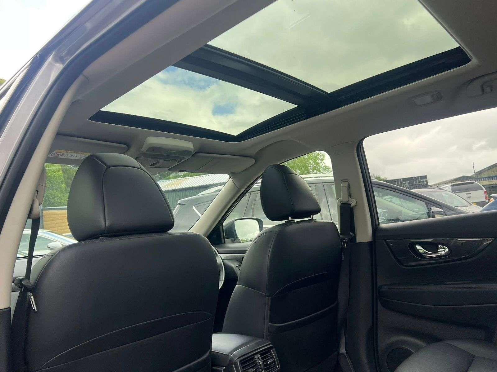 2017 NISSAN X-TRAIL 2017 NISSAN X-TRAIL