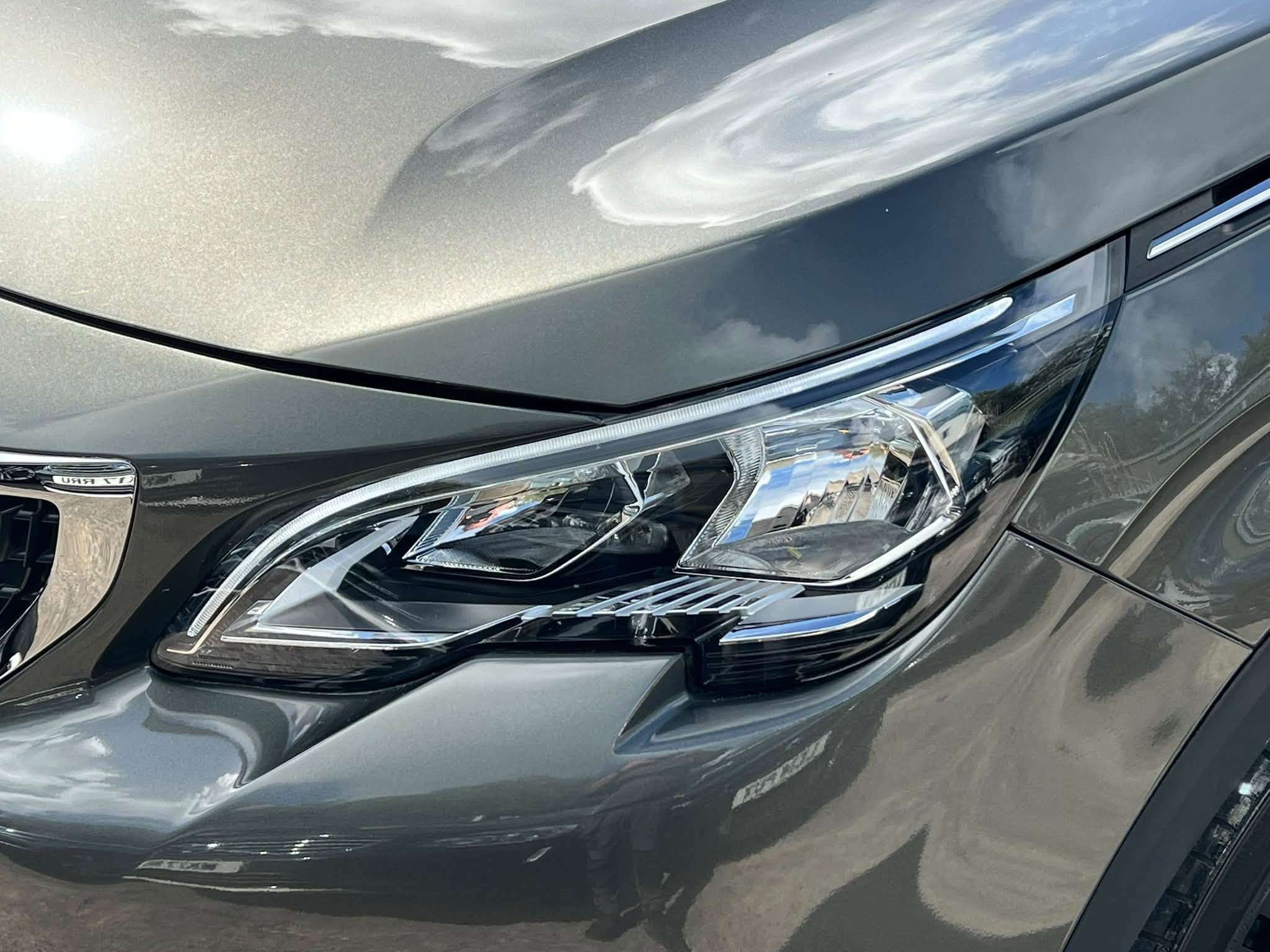 2019 PEUGEOT 3008 2019 PEUGEOT 3008