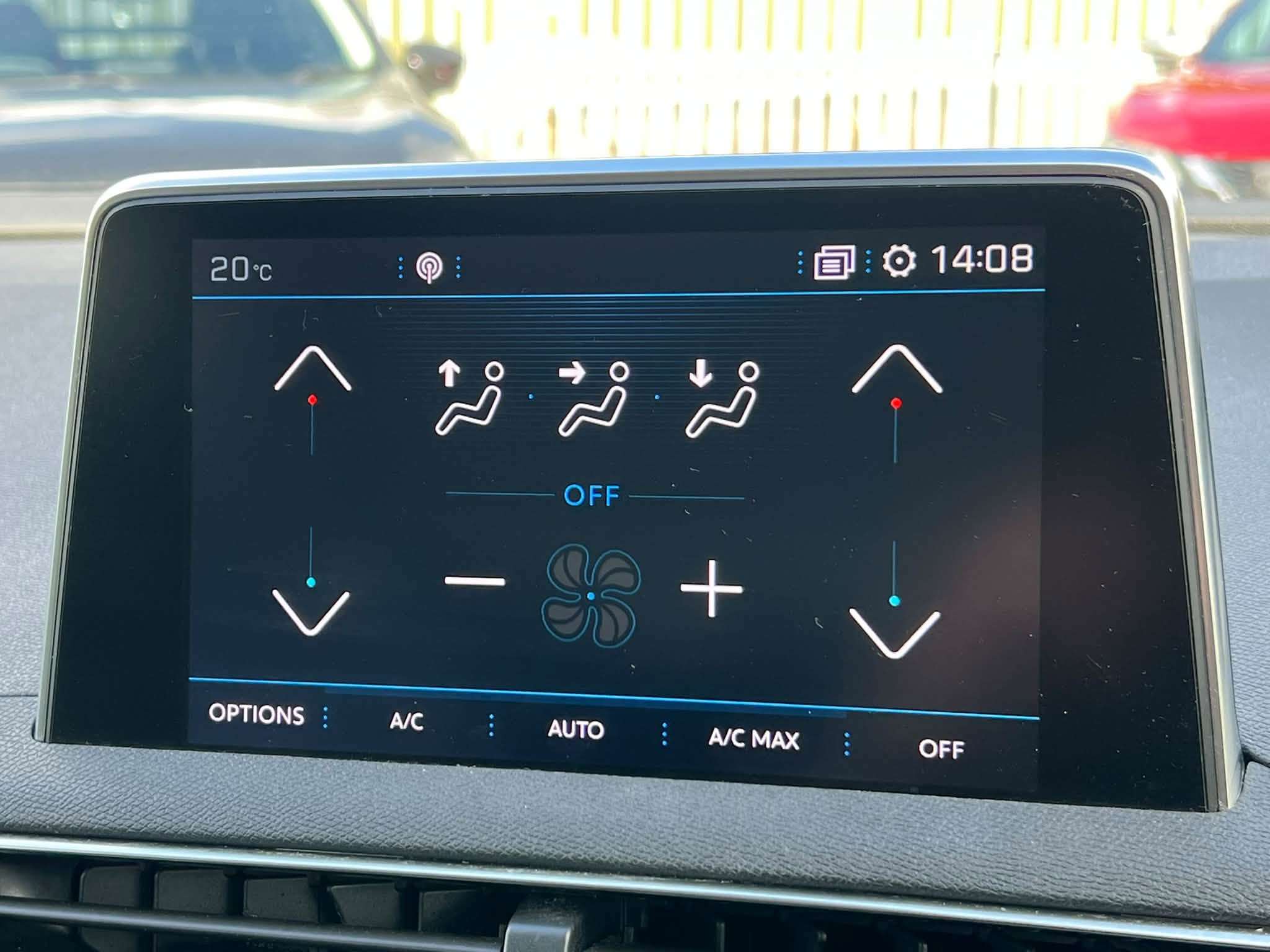 2019 PEUGEOT 3008 2019 PEUGEOT 3008
