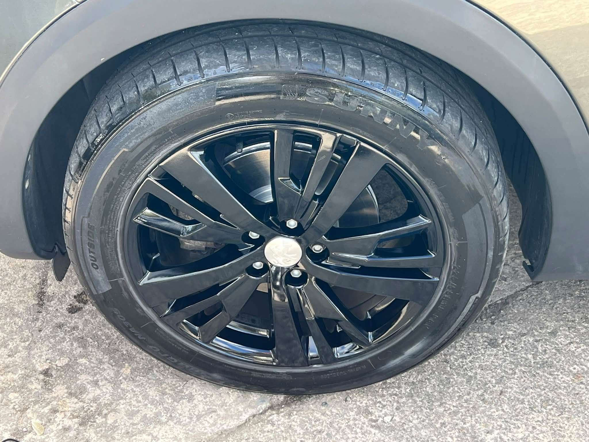 2019 PEUGEOT 3008 2019 PEUGEOT 3008