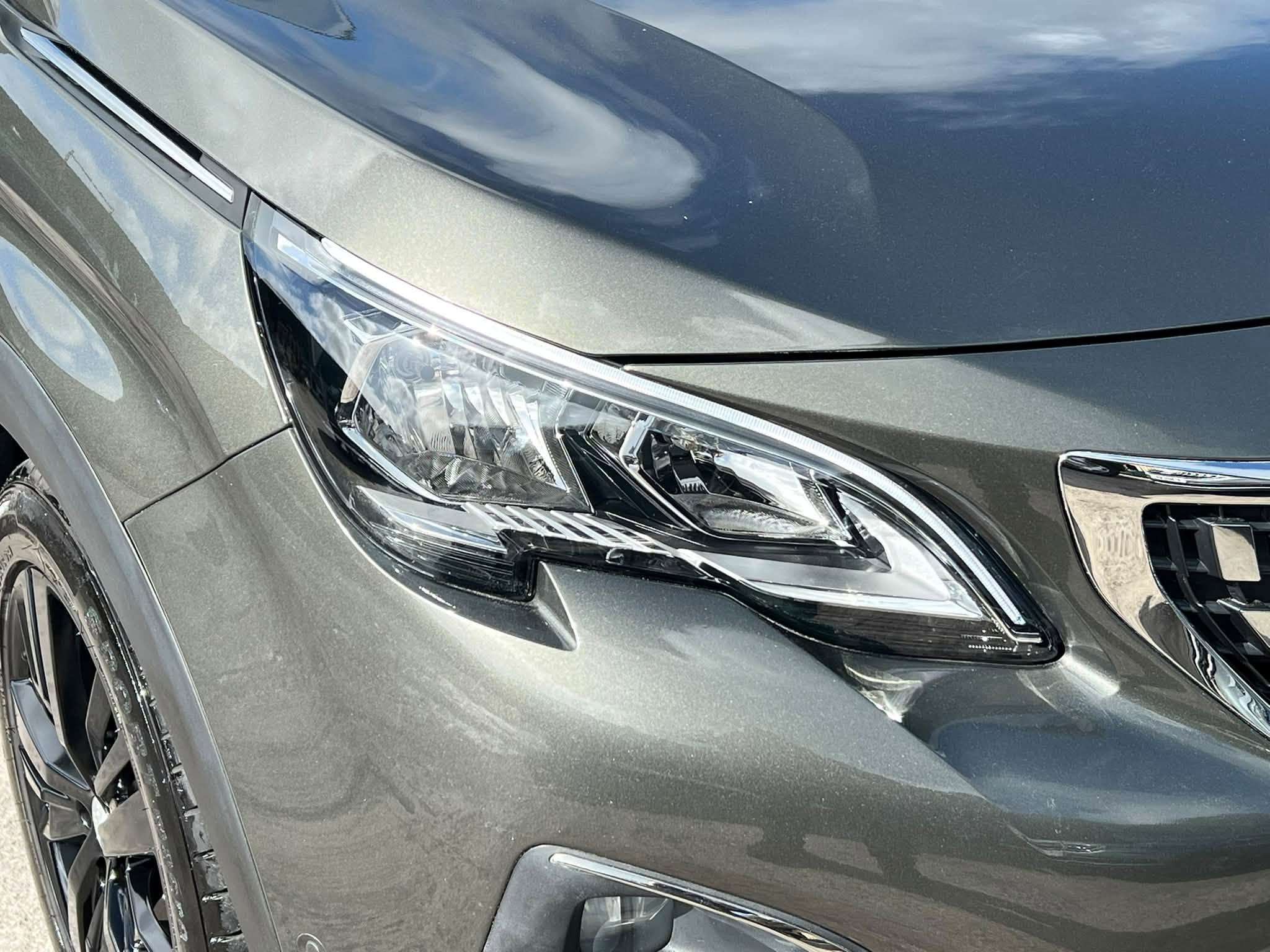 2019 PEUGEOT 3008 2019 PEUGEOT 3008