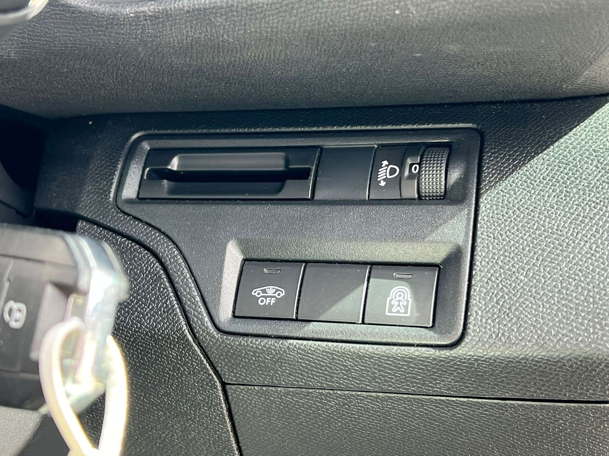 2019 PEUGEOT 3008 2019 PEUGEOT 3008