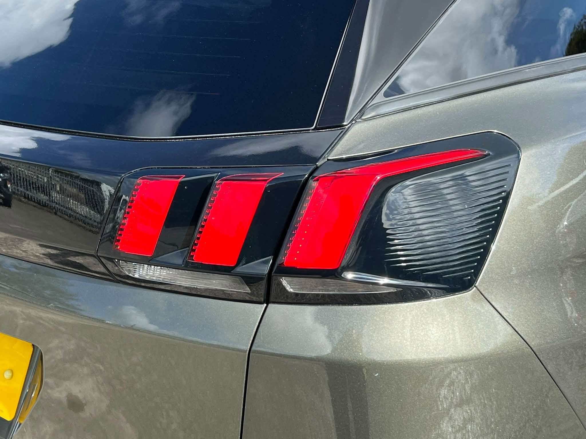 2019 PEUGEOT 3008 2019 PEUGEOT 3008