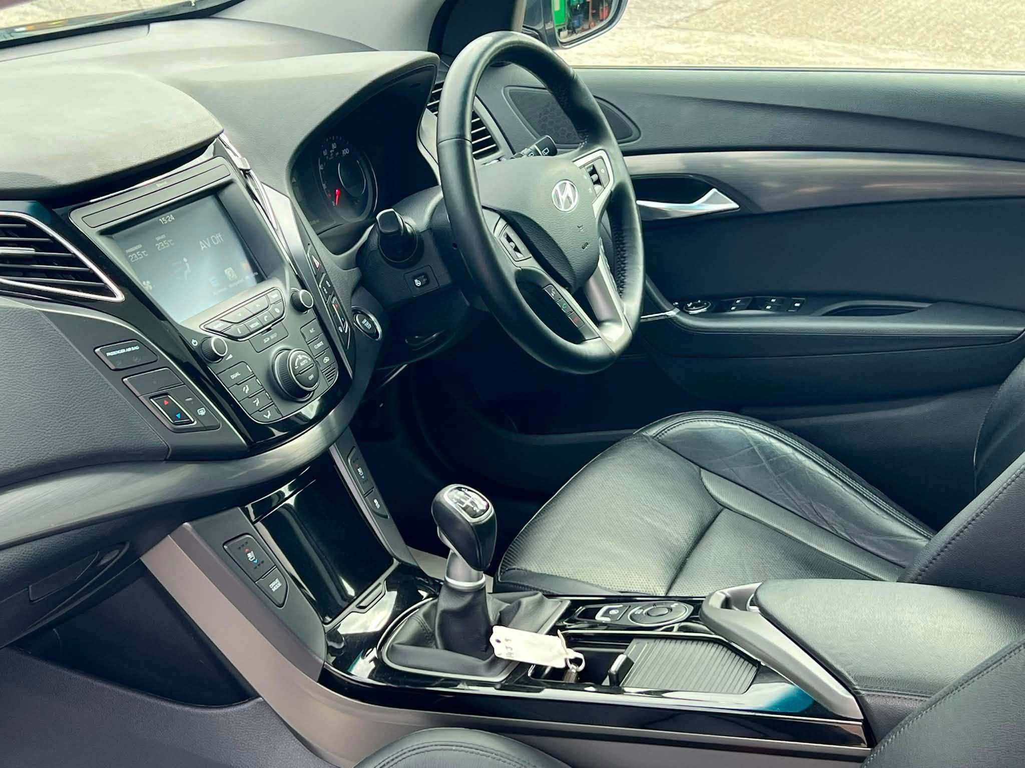 2017 HYUNDAI I40 2017 HYUNDAI I40