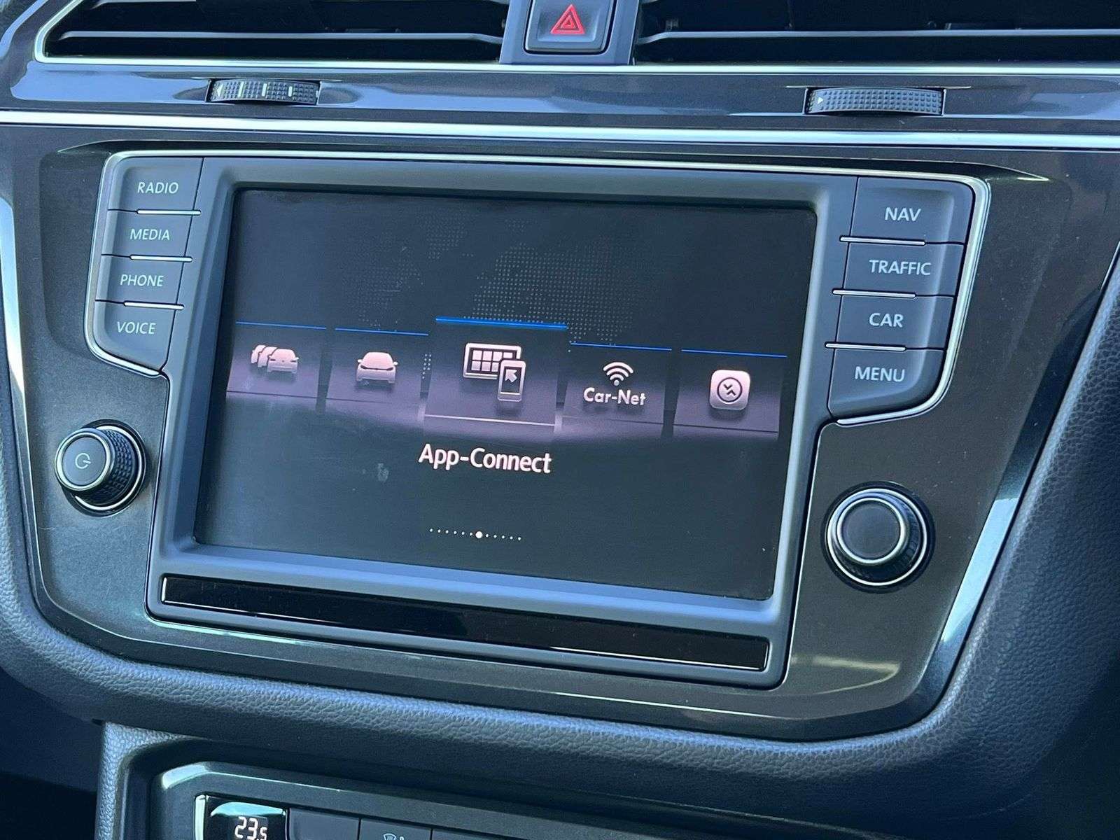 2017 VOLKSWAGEN TIGUAN 2017 VOLKSWAGEN TIGUAN