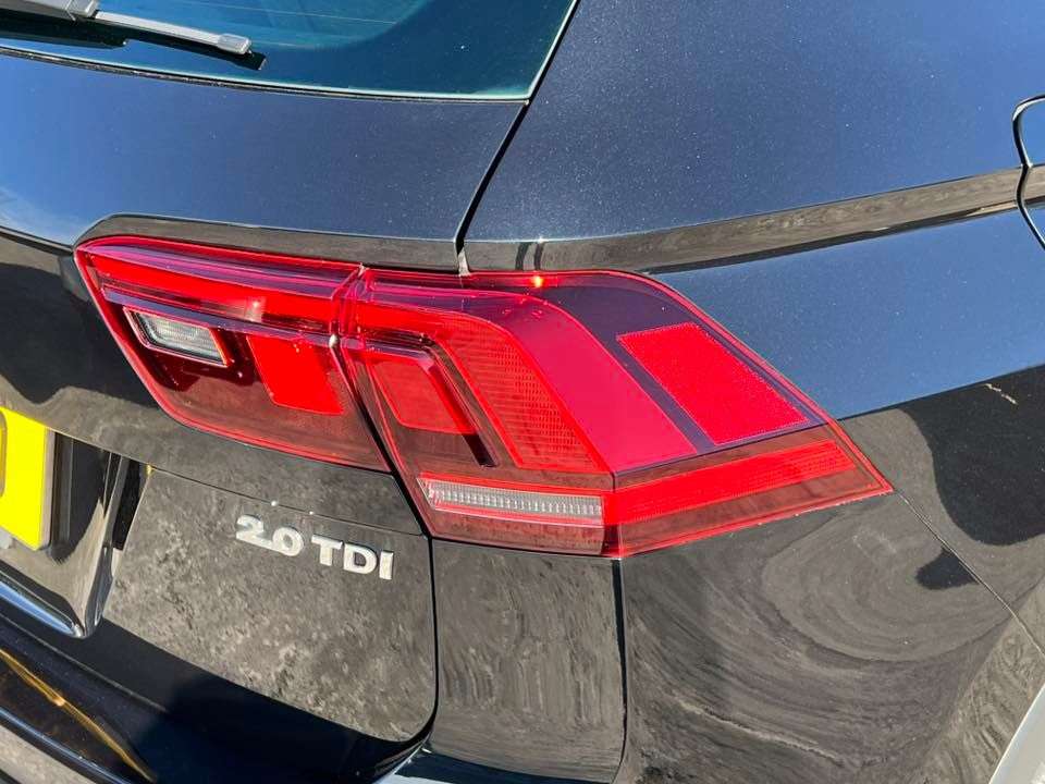 2017 VOLKSWAGEN TIGUAN 2017 VOLKSWAGEN TIGUAN