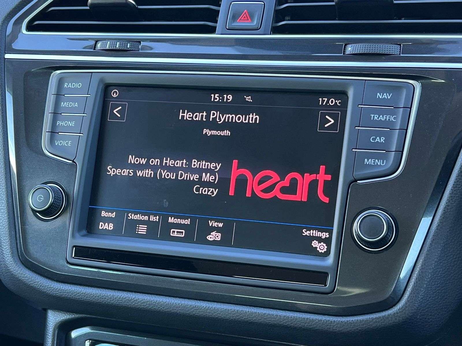 2017 VOLKSWAGEN TIGUAN 2017 VOLKSWAGEN TIGUAN