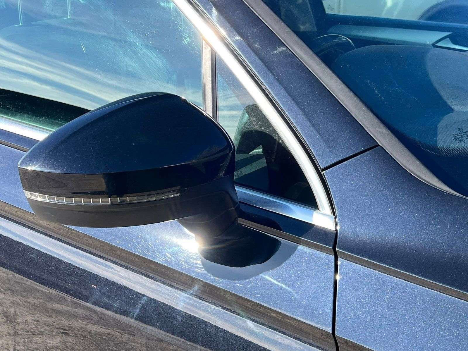 2017 VOLKSWAGEN TIGUAN 2017 VOLKSWAGEN TIGUAN