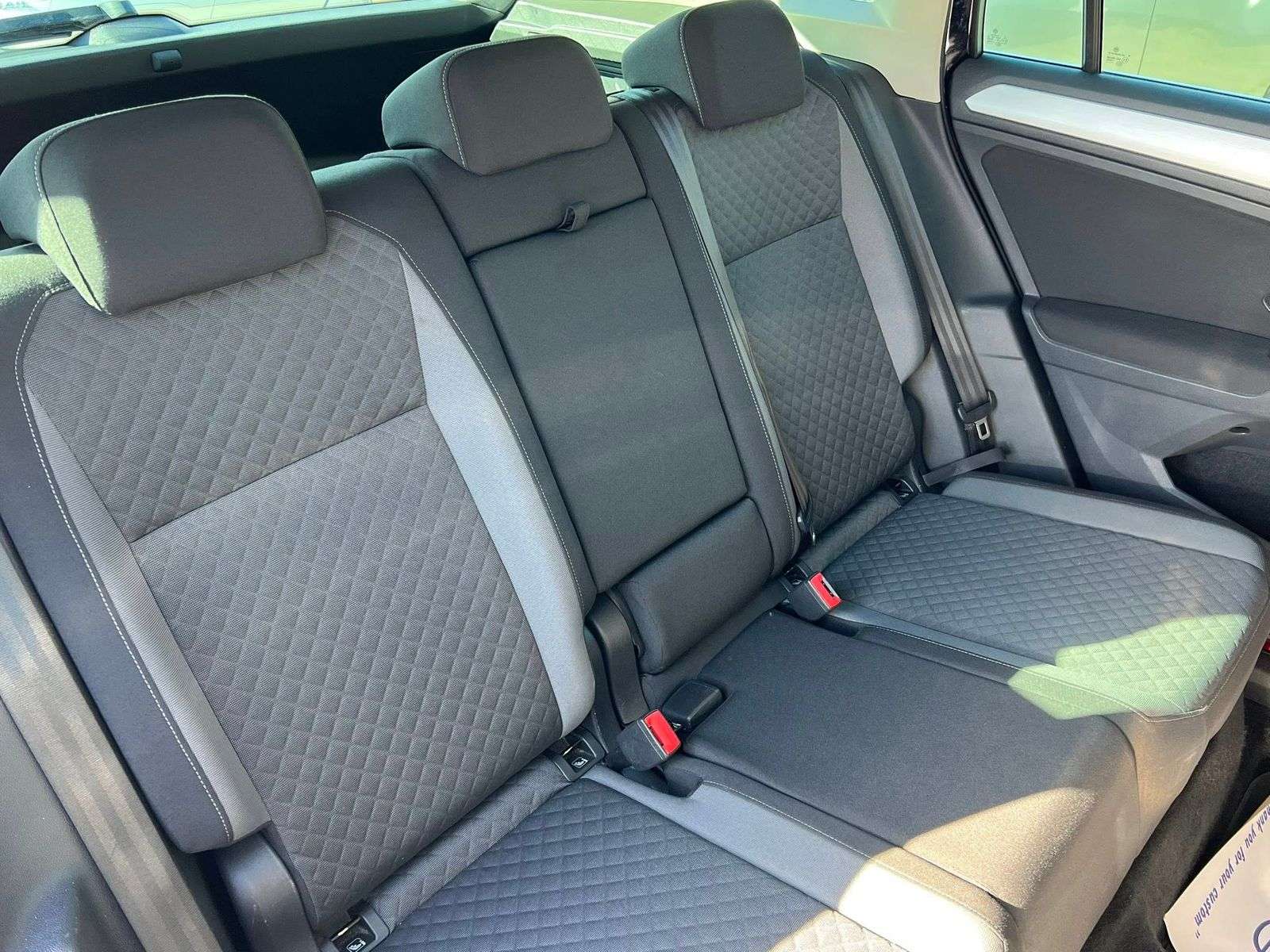 2017 VOLKSWAGEN TIGUAN 2017 VOLKSWAGEN TIGUAN