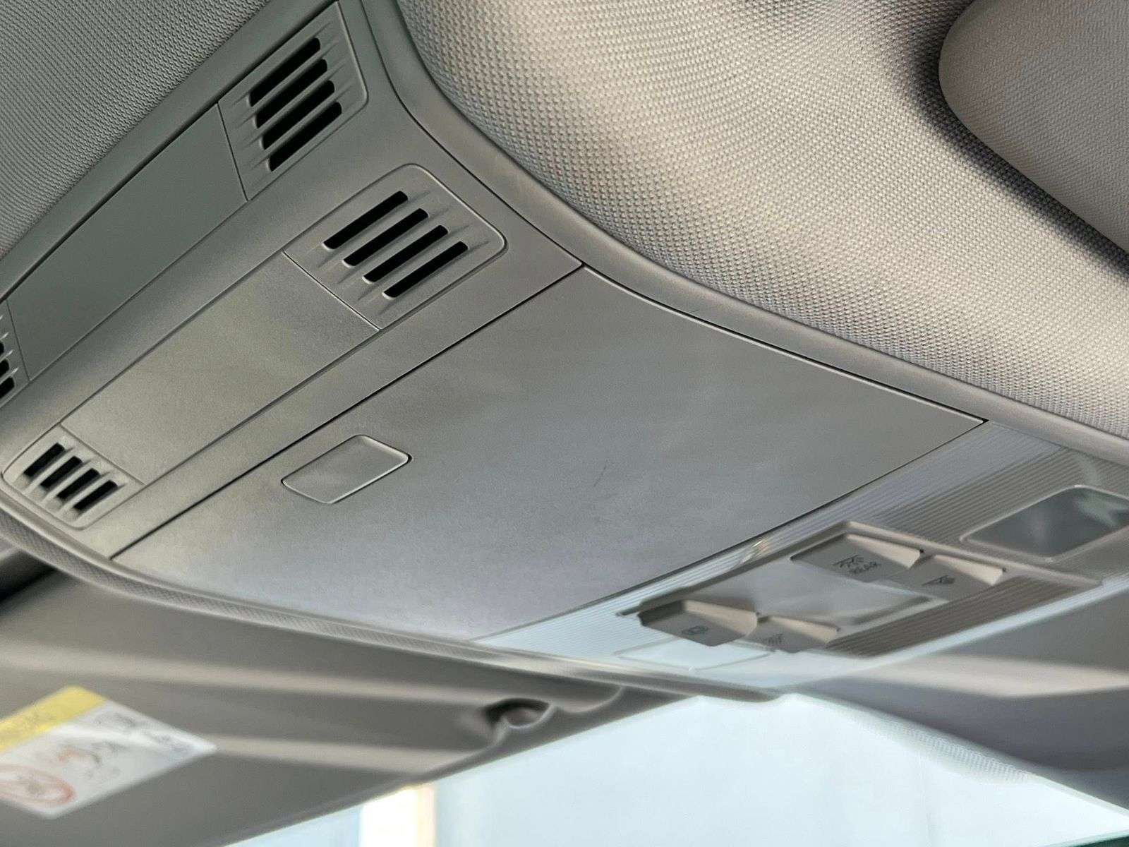 2017 VOLKSWAGEN TIGUAN 2017 VOLKSWAGEN TIGUAN