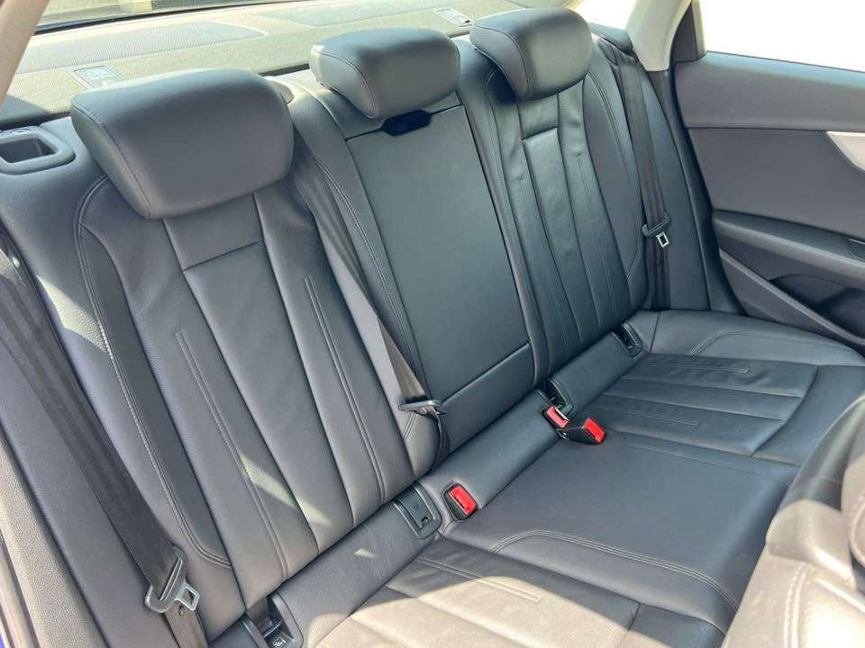 2017 AUDI A4 2017 AUDI A4