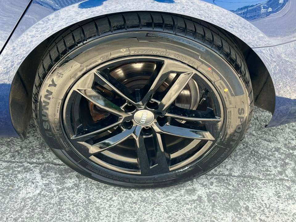 2017 AUDI A4 2017 AUDI A4