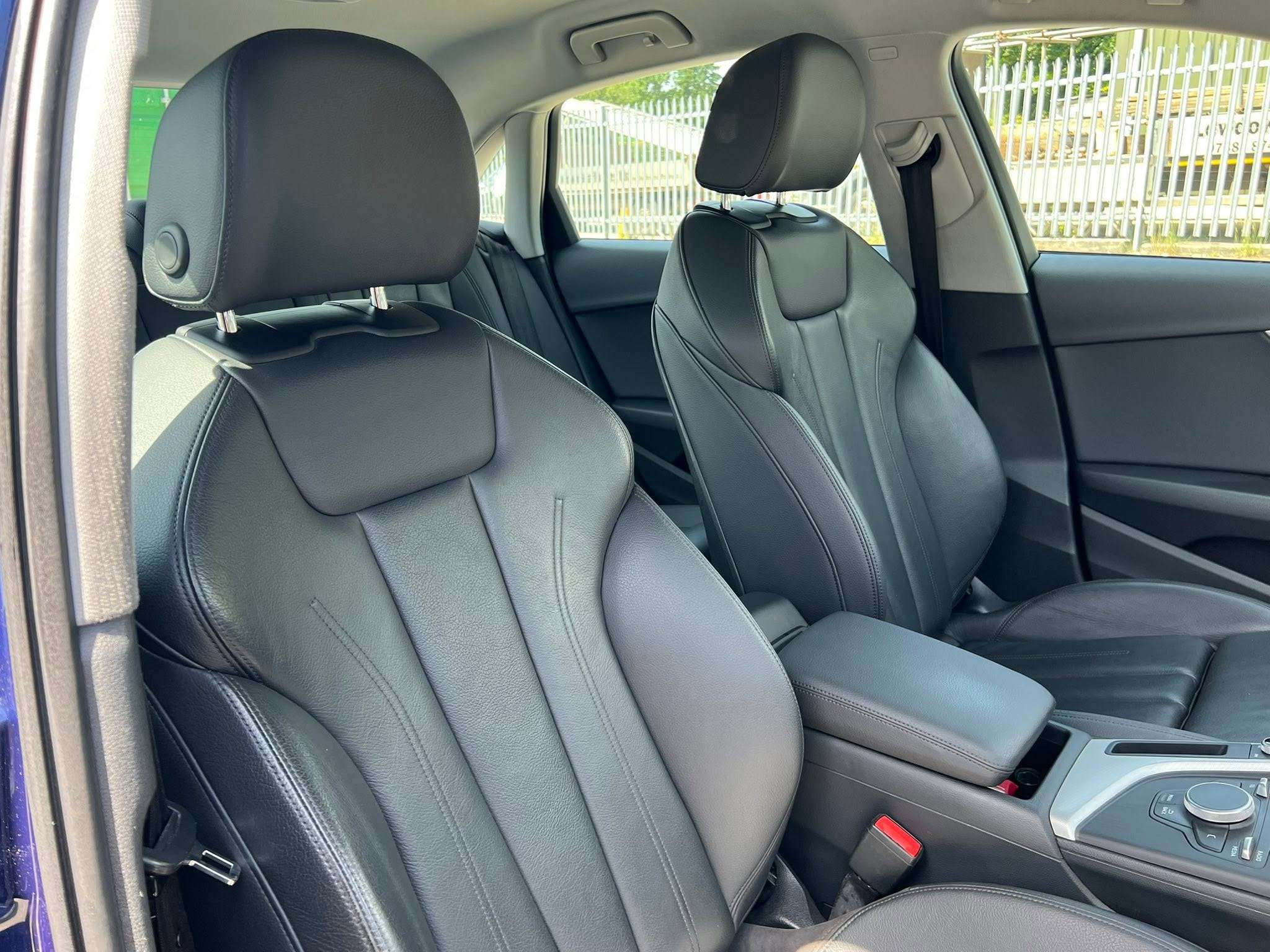 2017 AUDI A4 2017 AUDI A4