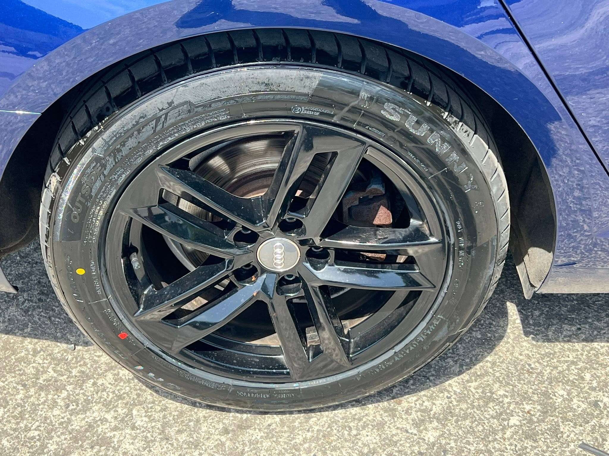 2017 AUDI A4 2017 AUDI A4