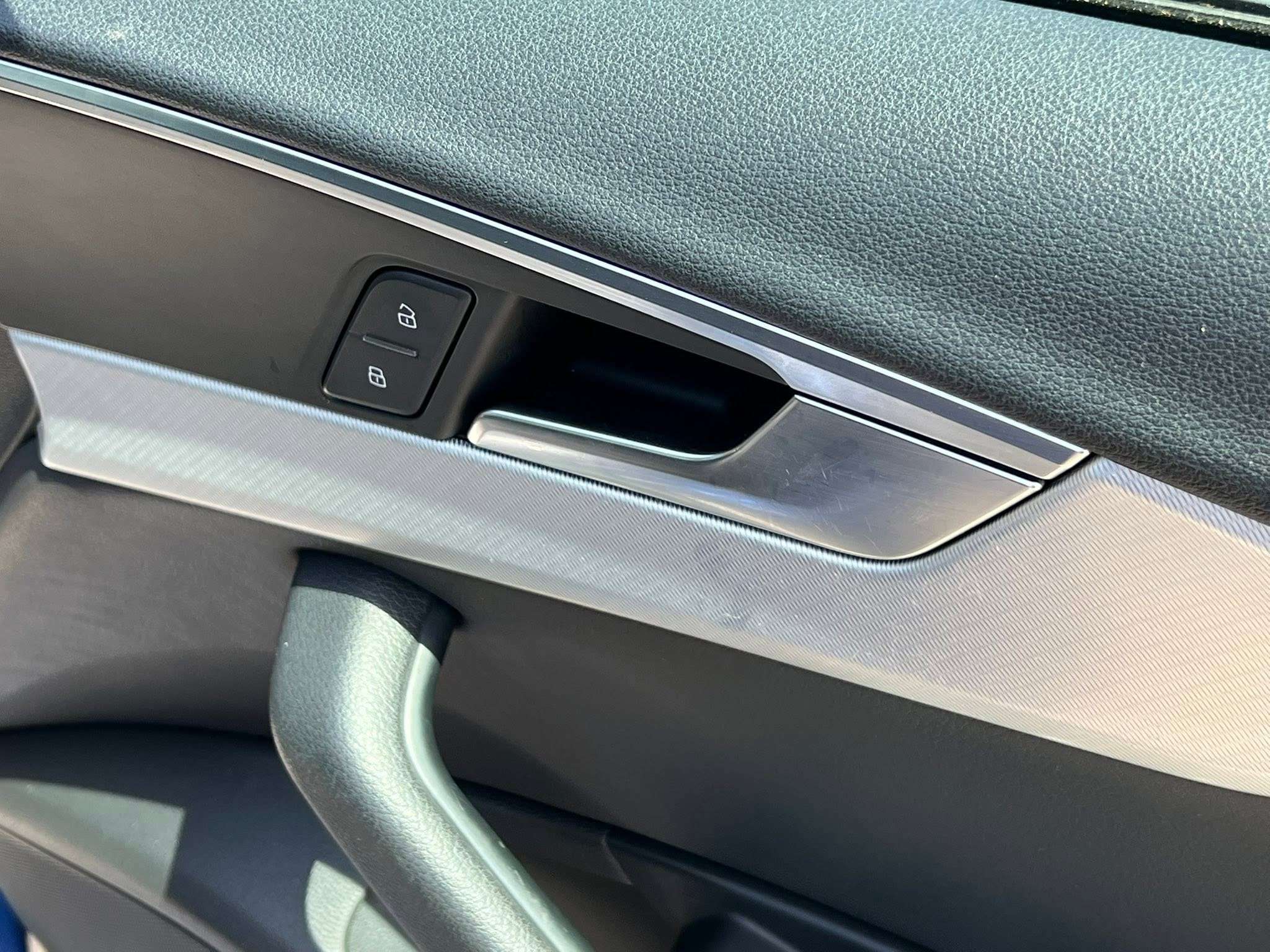2017 AUDI A4 2017 AUDI A4