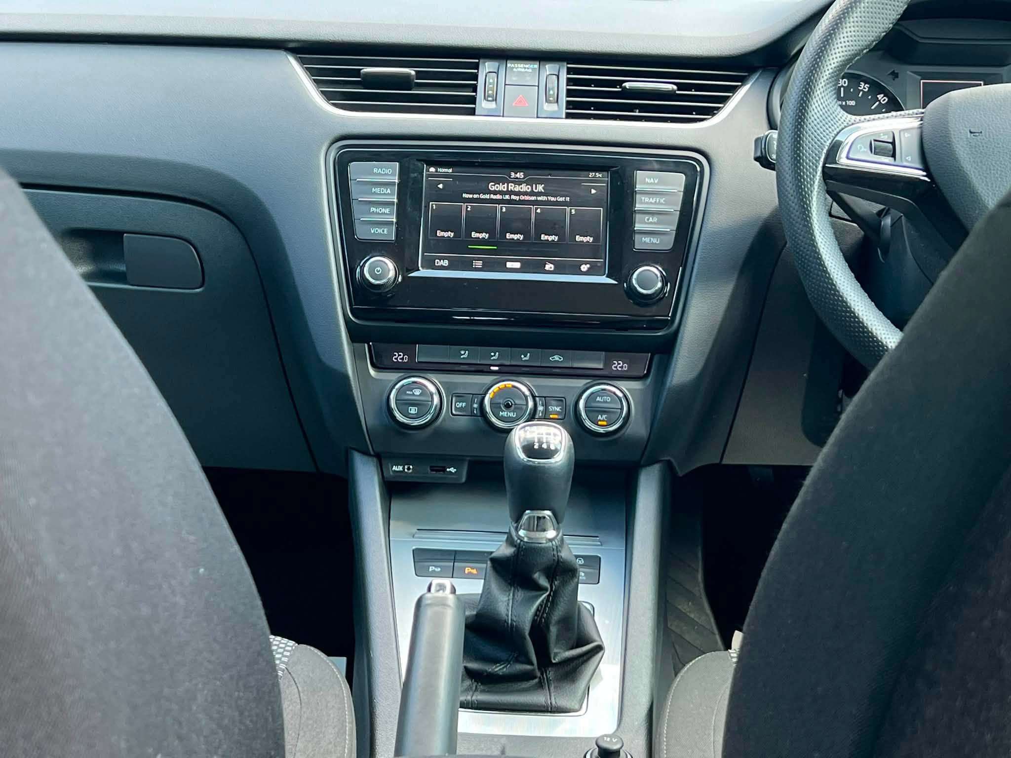 2015 SKODA OCTAVIA 2015 SKODA OCTAVIA