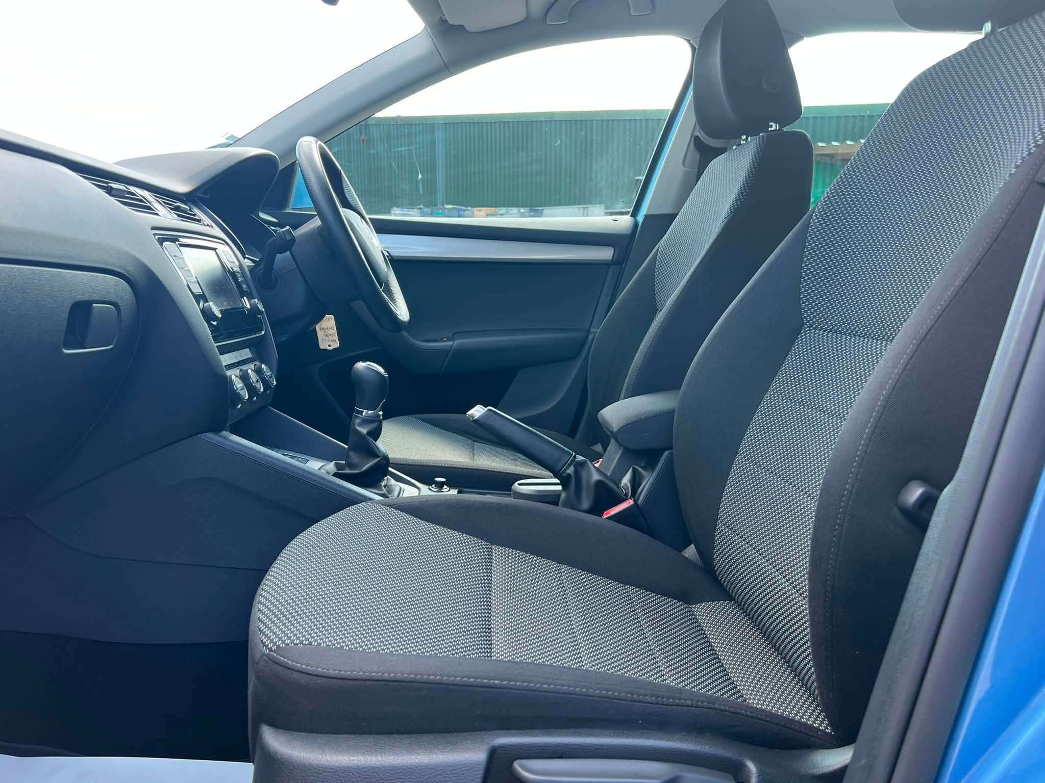 2015 SKODA OCTAVIA 2015 SKODA OCTAVIA