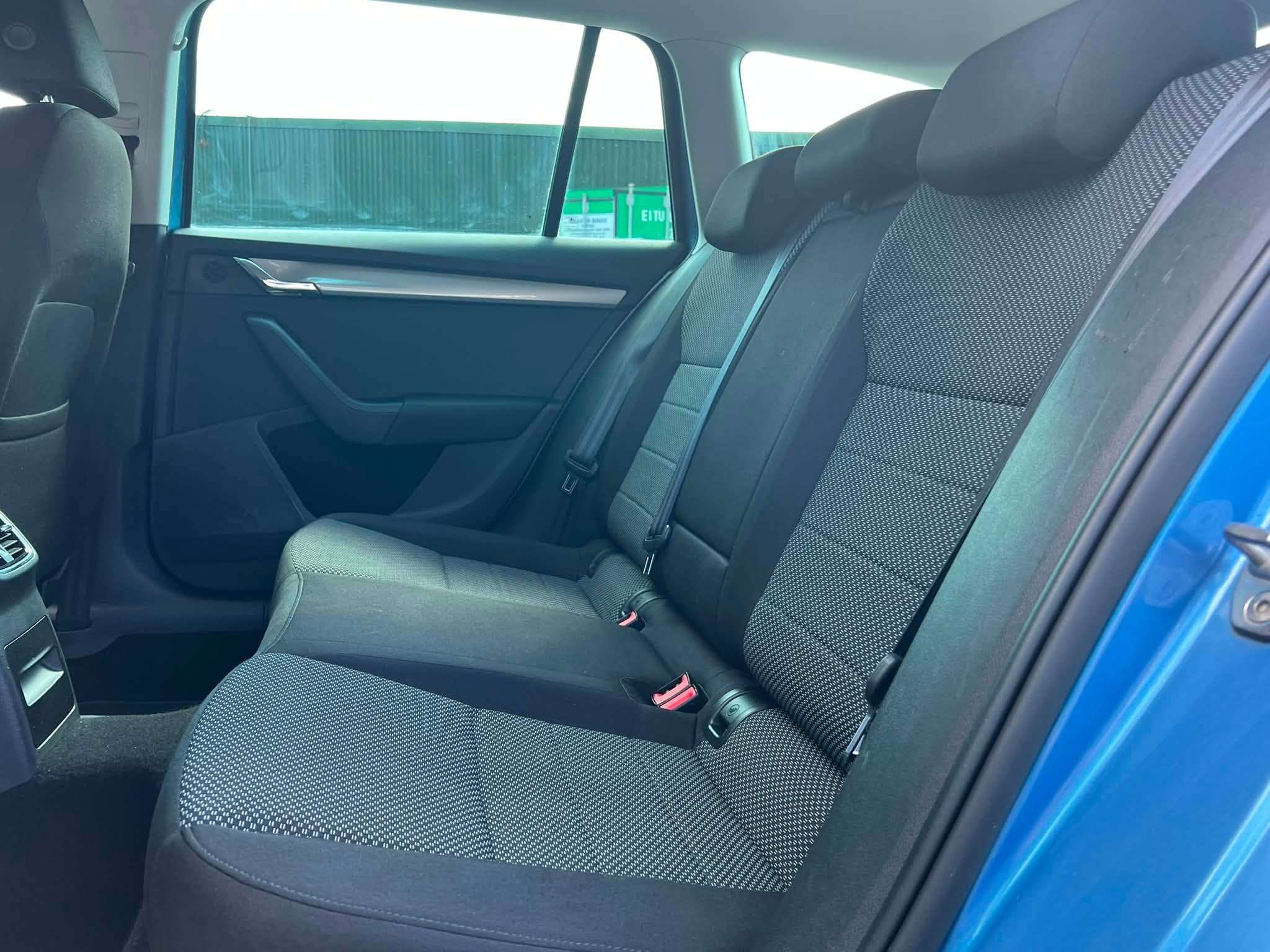 2015 SKODA OCTAVIA 2015 SKODA OCTAVIA