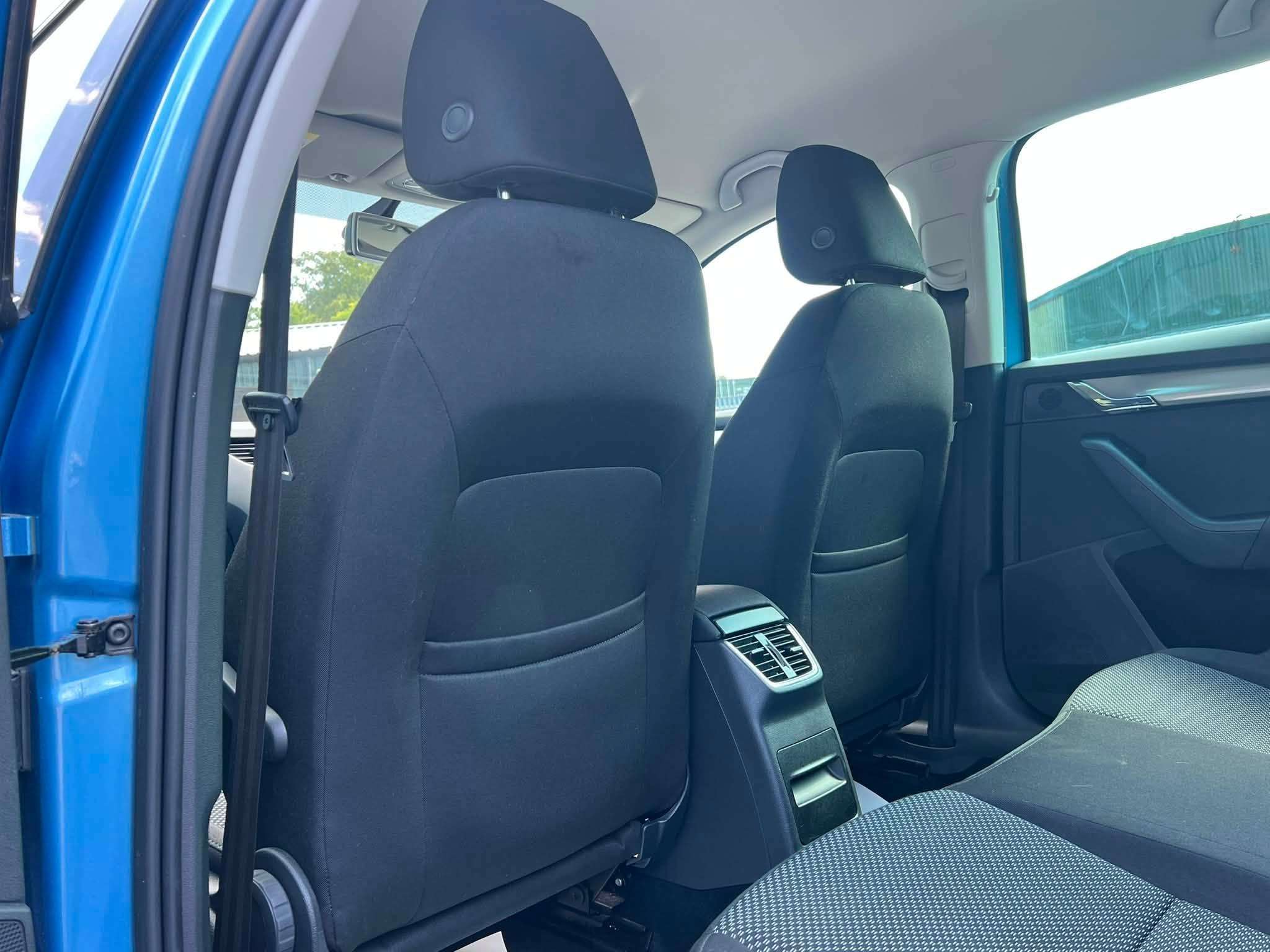2015 SKODA OCTAVIA 2015 SKODA OCTAVIA