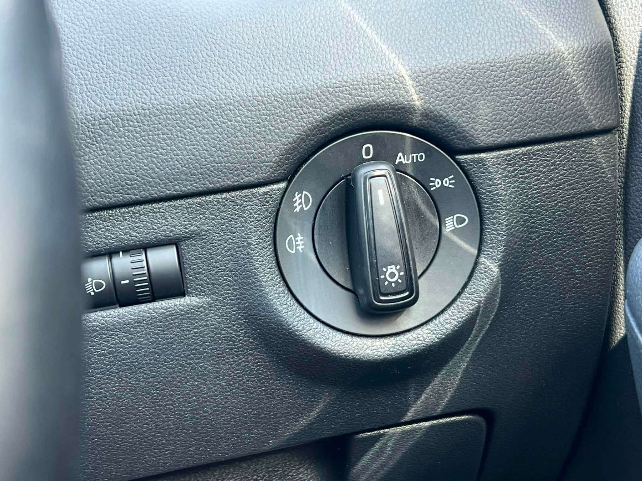 2015 SKODA OCTAVIA 2015 SKODA OCTAVIA