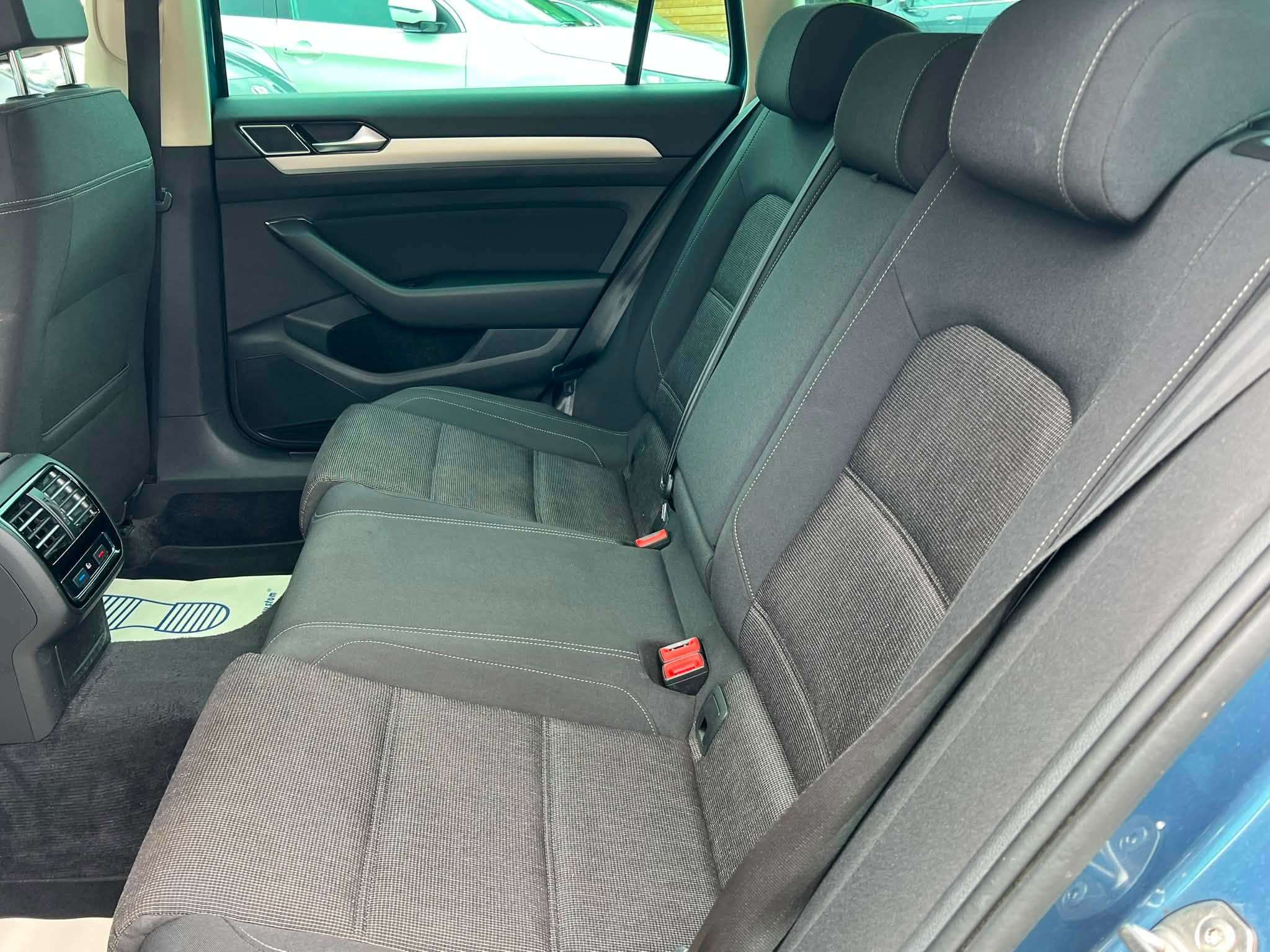 2018 VOLKSWAGEN PASSAT 2018 VOLKSWAGEN PASSAT
