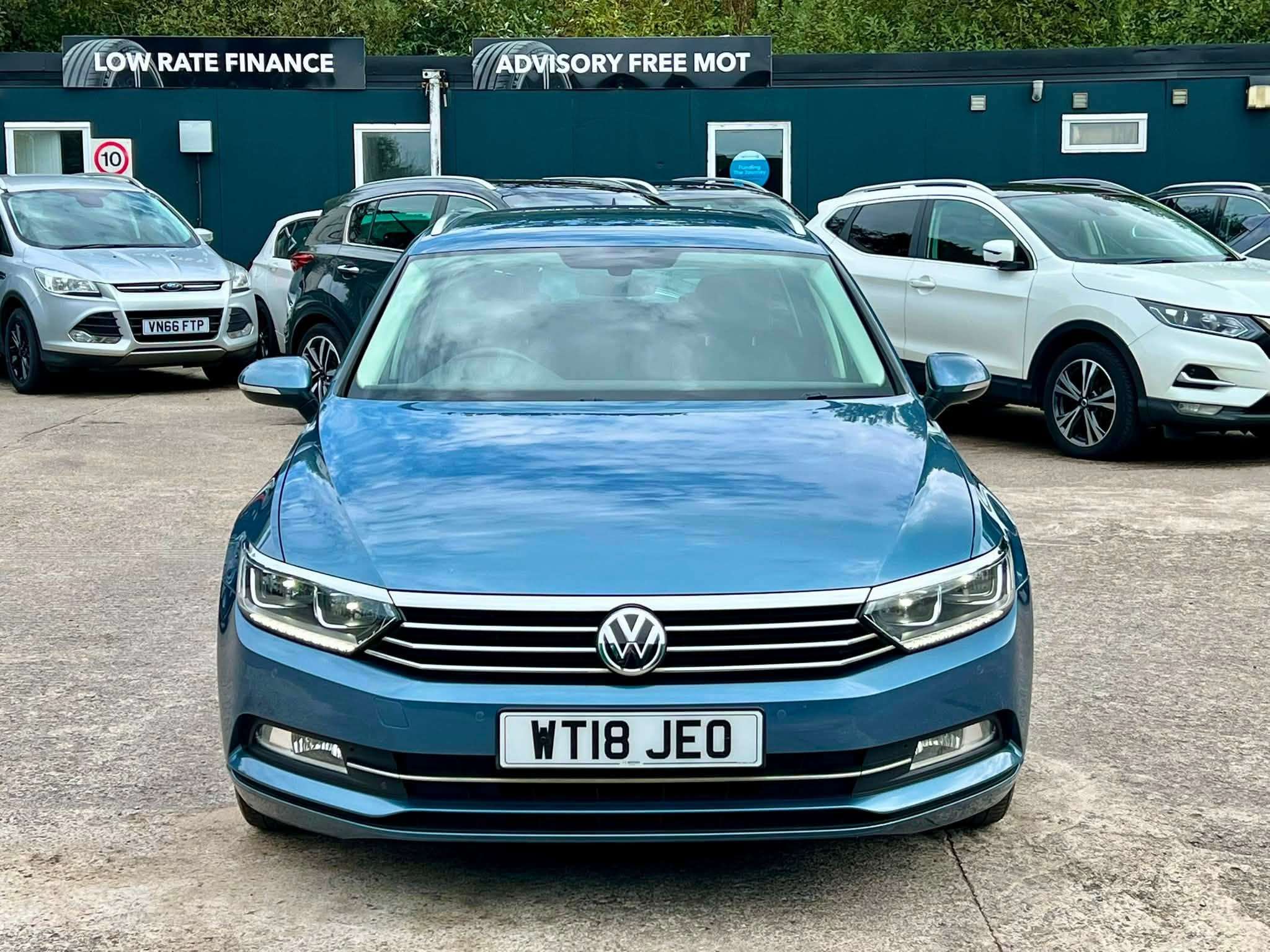 A 2018 VOLKSWAGEN PASSAT 1.4 TSI SE Business Estate 5dr Petrol Manual Euro 6 (s/s) (150 ps) A 2018 VOLKSWAGEN PASSAT 1.4 TSI SE Business Estate 5dr Petrol Manual Euro 6 (s/s) (150 ps)