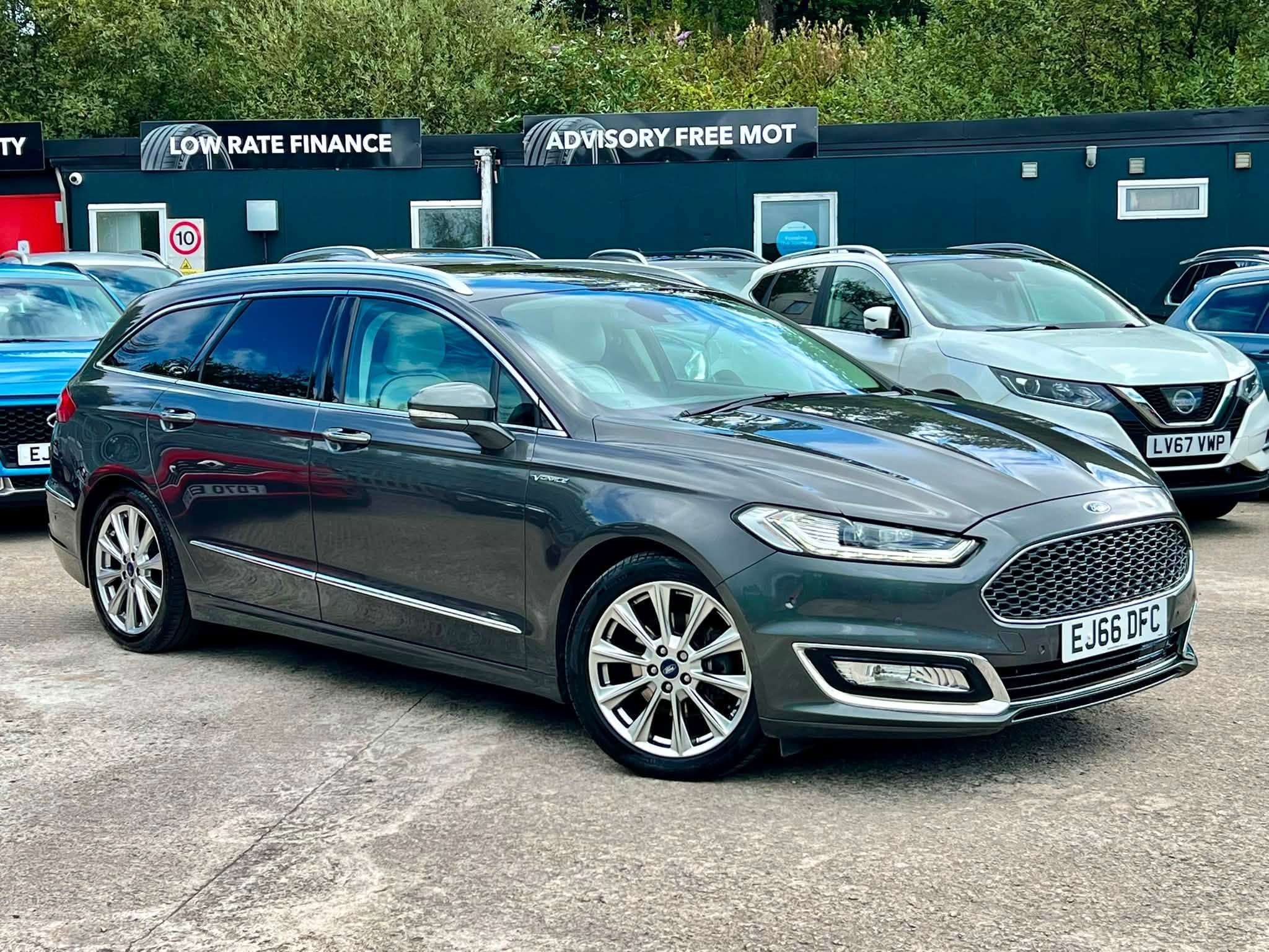 A 2016 FORD MONDEO 2.0 TDCi Vignale Estate 5dr Diesel Manual Euro 6 (s/s) (180 ps) A 2016 FORD MONDEO 2.0 TDCi Vignale Estate 5dr Diesel Manual Euro 6 (s/s) (180 ps)