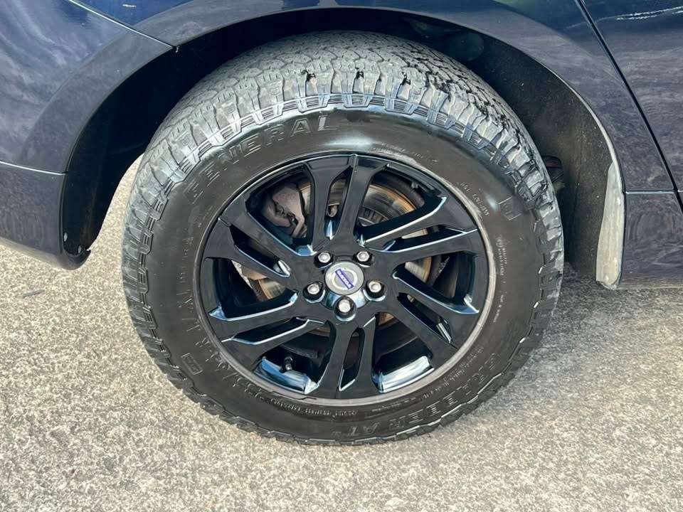 2017 VOLVO XC60 2017 VOLVO XC60