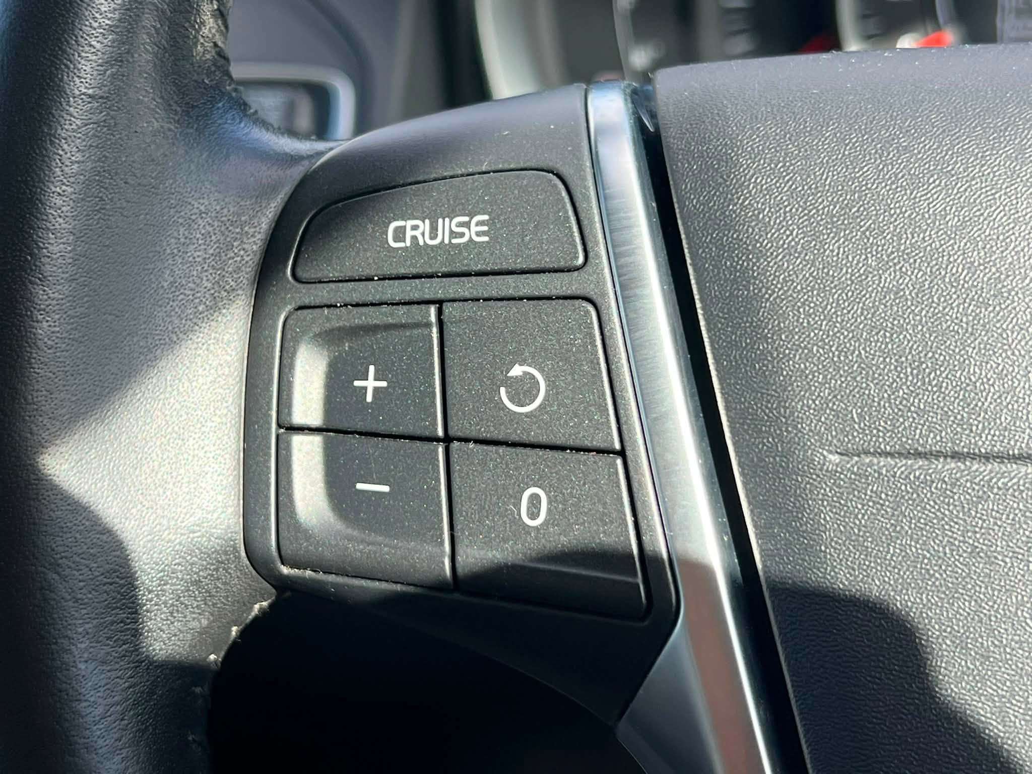 2017 VOLVO XC60 2017 VOLVO XC60