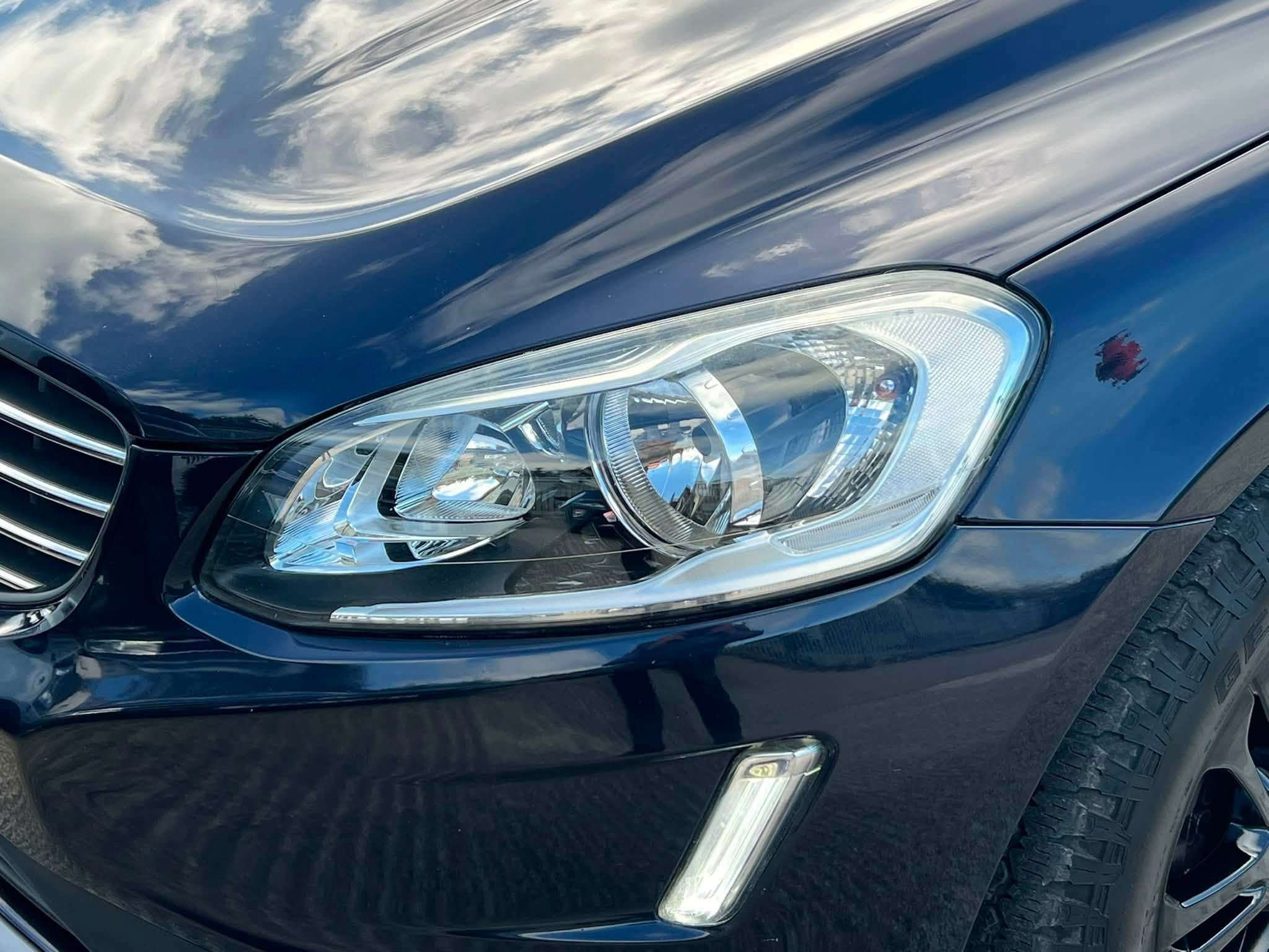 2017 VOLVO XC60 2017 VOLVO XC60