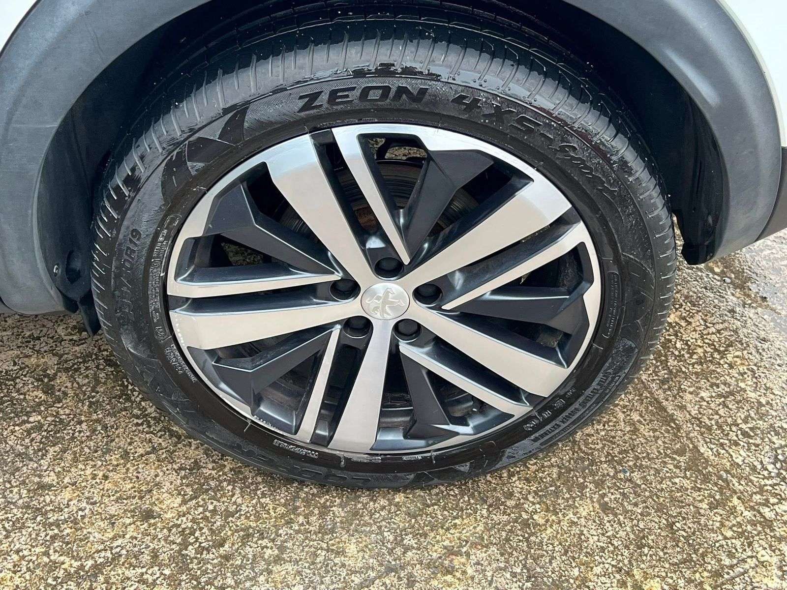 2018 PEUGEOT 3008 2018 PEUGEOT 3008