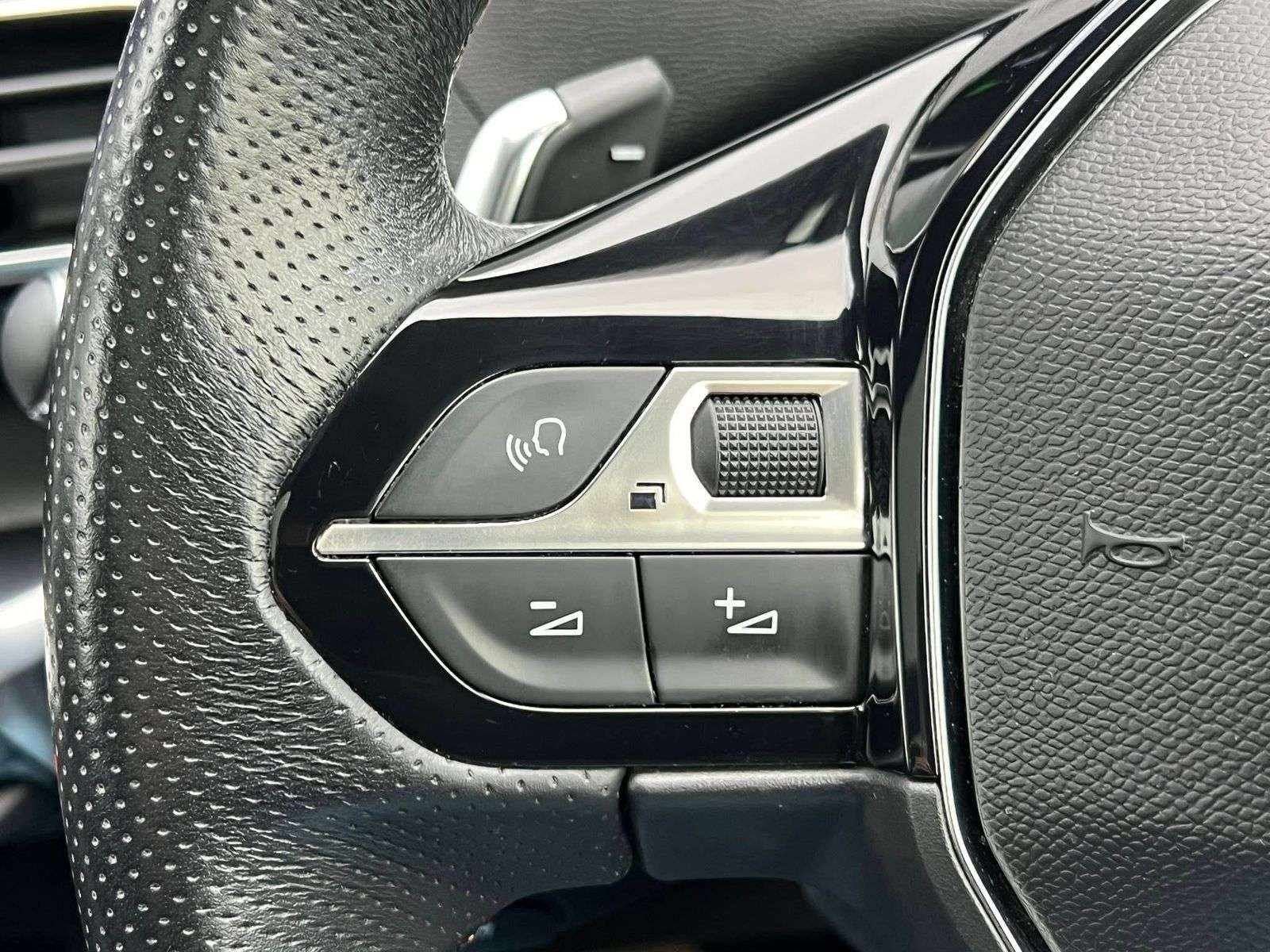 2018 PEUGEOT 3008 2018 PEUGEOT 3008