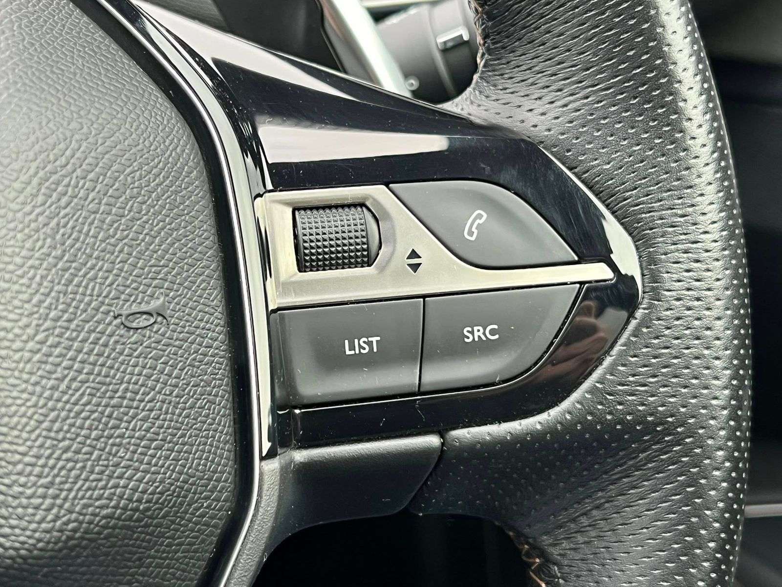 2018 PEUGEOT 3008 2018 PEUGEOT 3008