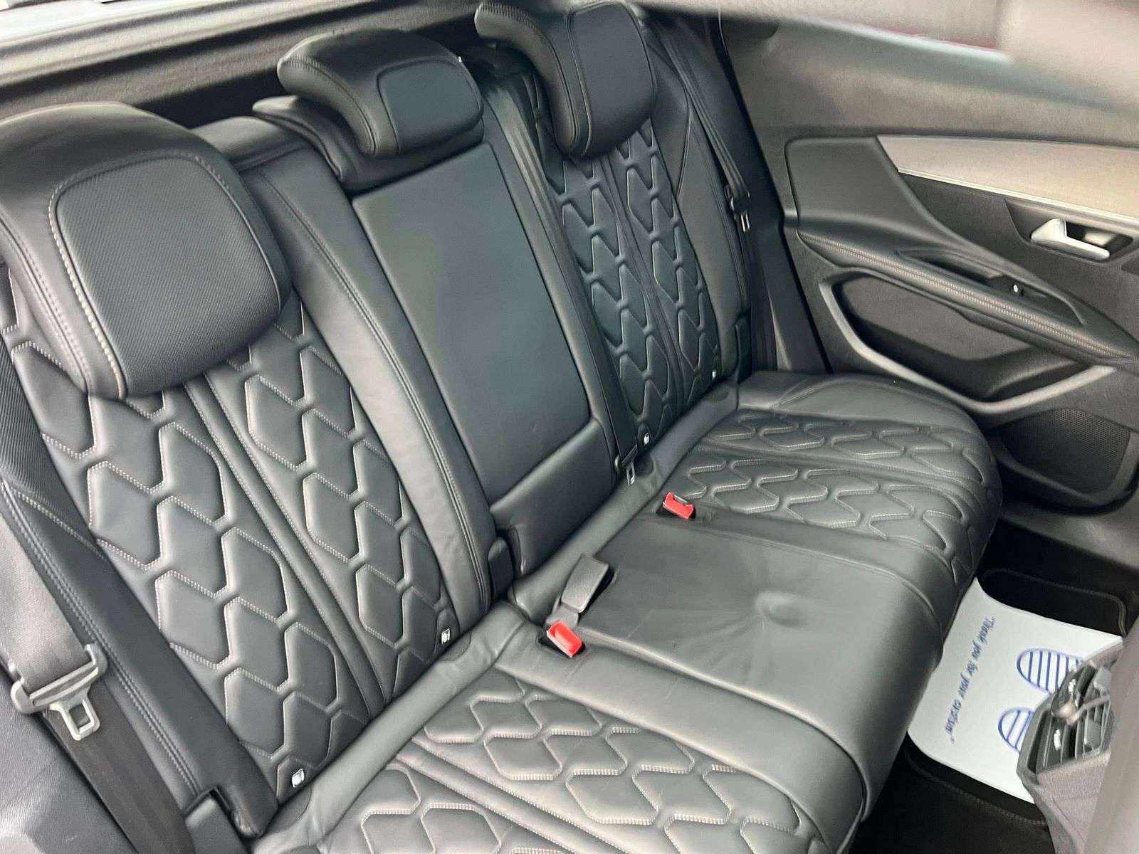 2018 PEUGEOT 3008 2018 PEUGEOT 3008