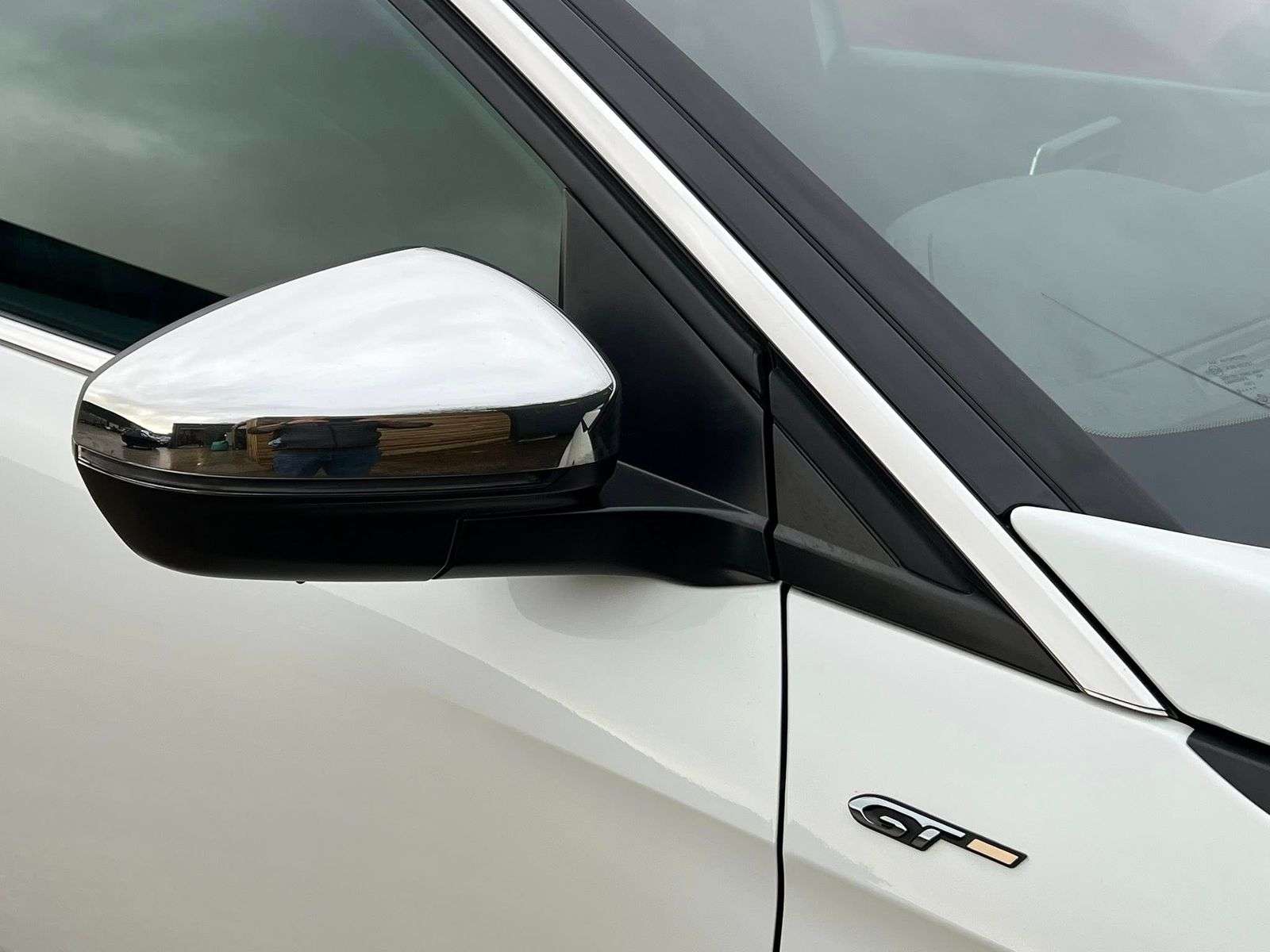 2018 PEUGEOT 3008 2018 PEUGEOT 3008