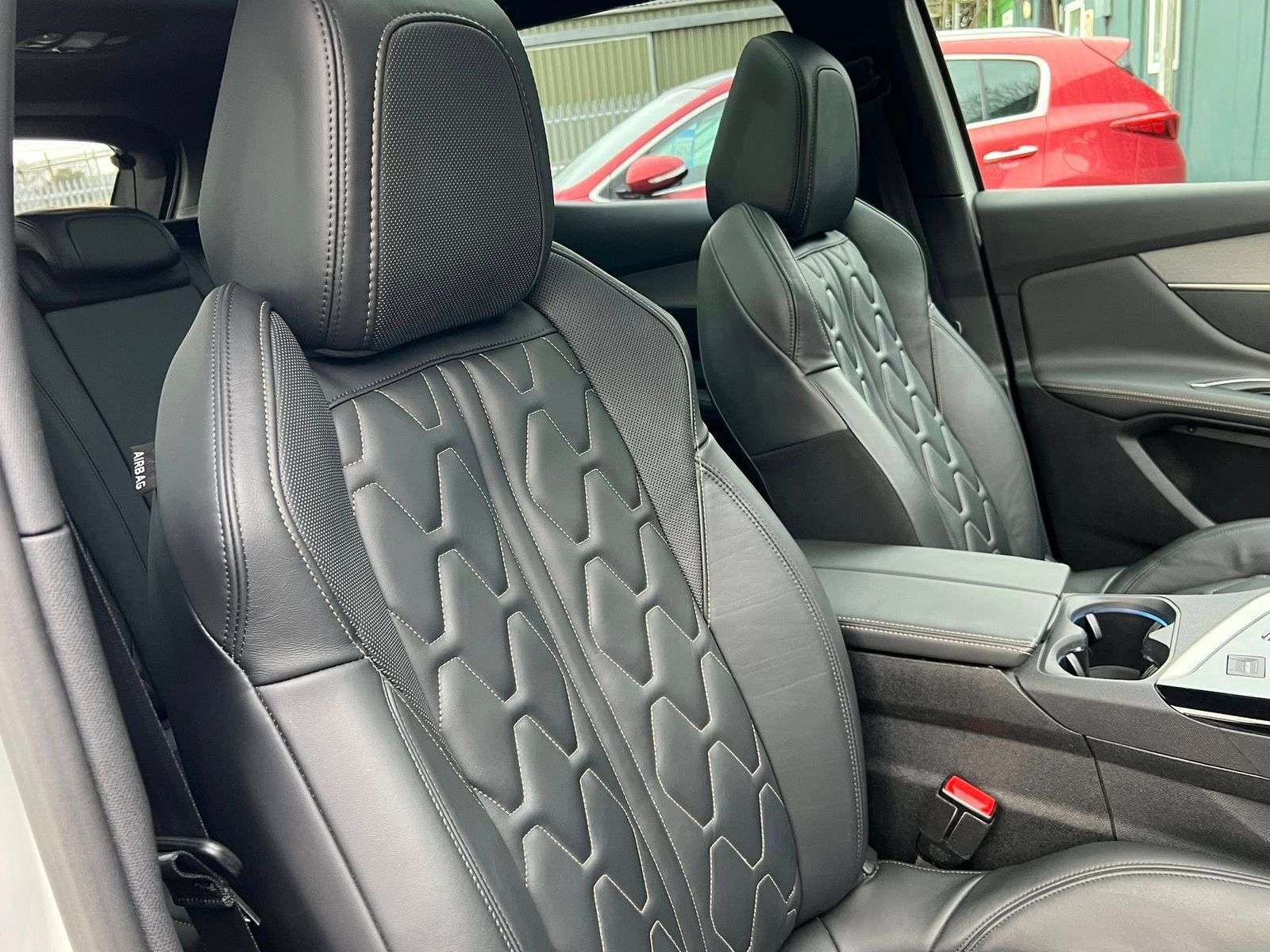 2018 PEUGEOT 3008 2018 PEUGEOT 3008