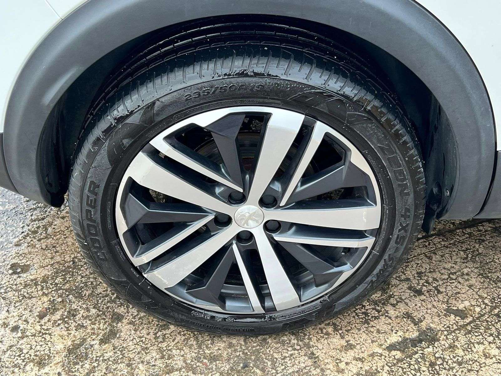 2018 PEUGEOT 3008 2018 PEUGEOT 3008