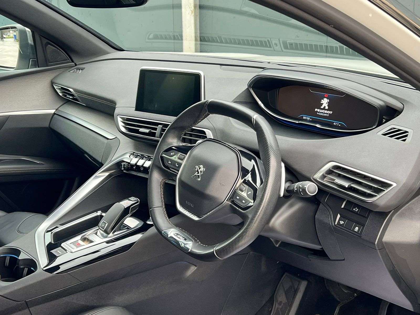 2018 PEUGEOT 3008 2018 PEUGEOT 3008