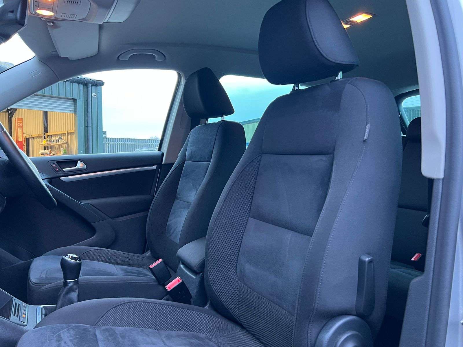 2014 VOLKSWAGEN TIGUAN 2014 VOLKSWAGEN TIGUAN