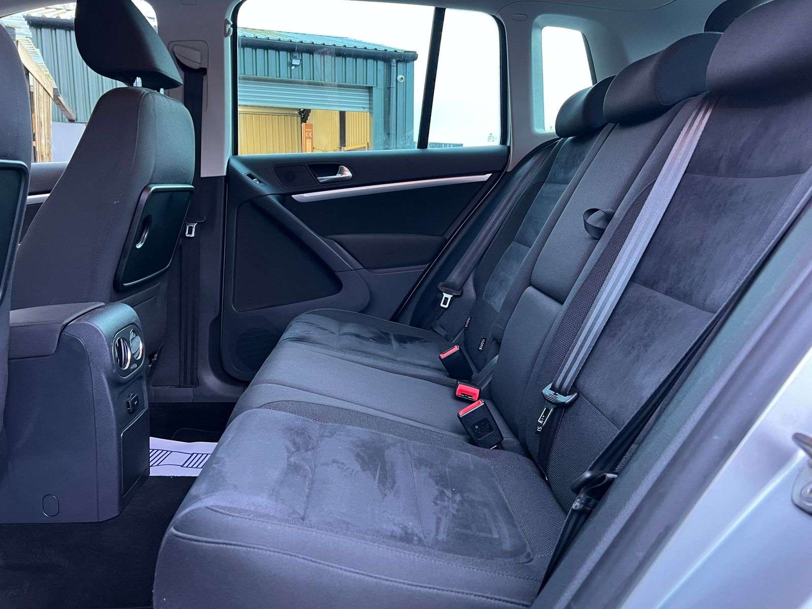 2014 VOLKSWAGEN TIGUAN 2014 VOLKSWAGEN TIGUAN