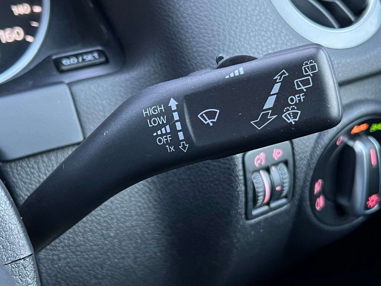 2014 VOLKSWAGEN TIGUAN 2014 VOLKSWAGEN TIGUAN