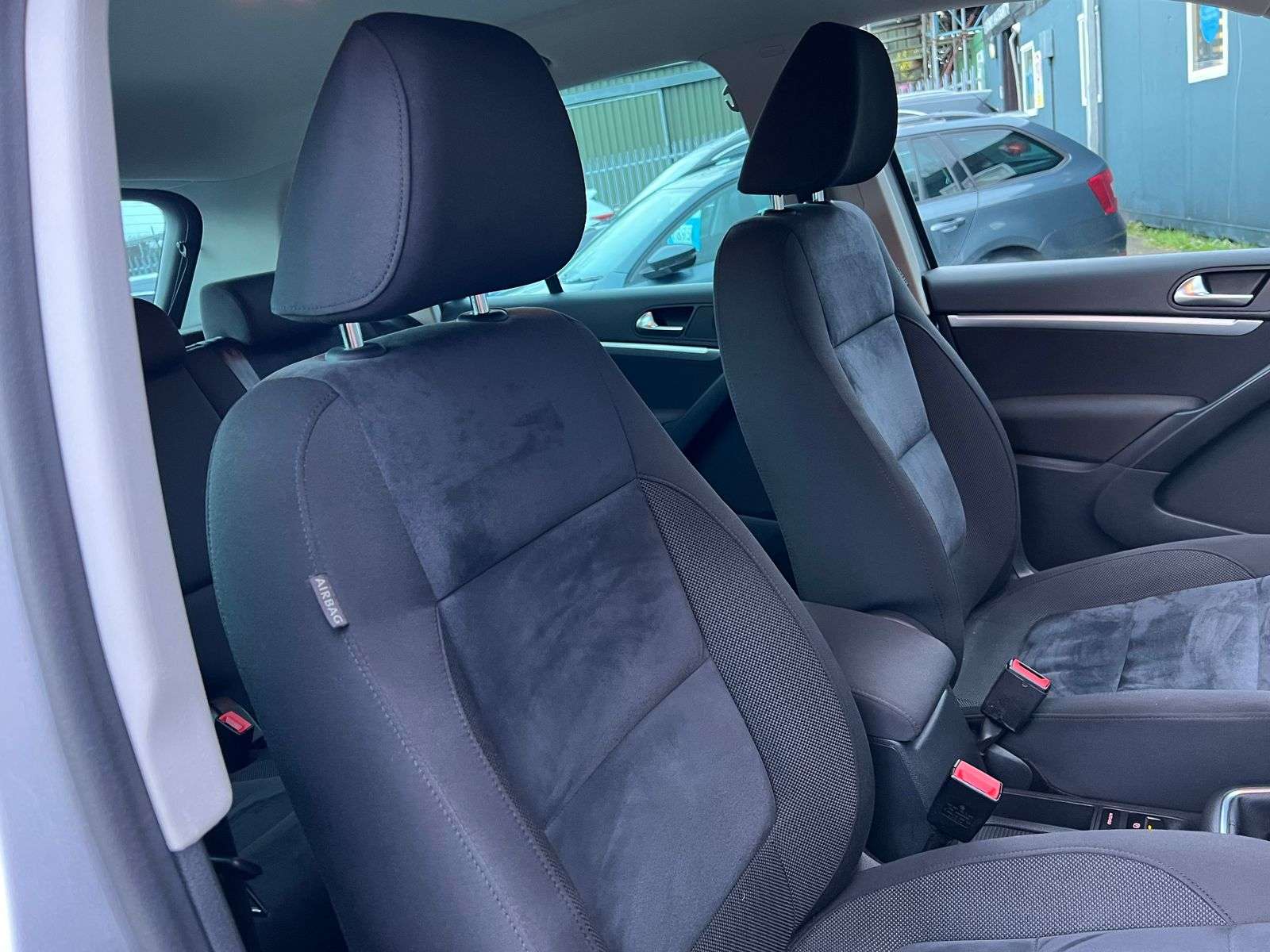 2014 VOLKSWAGEN TIGUAN 2014 VOLKSWAGEN TIGUAN