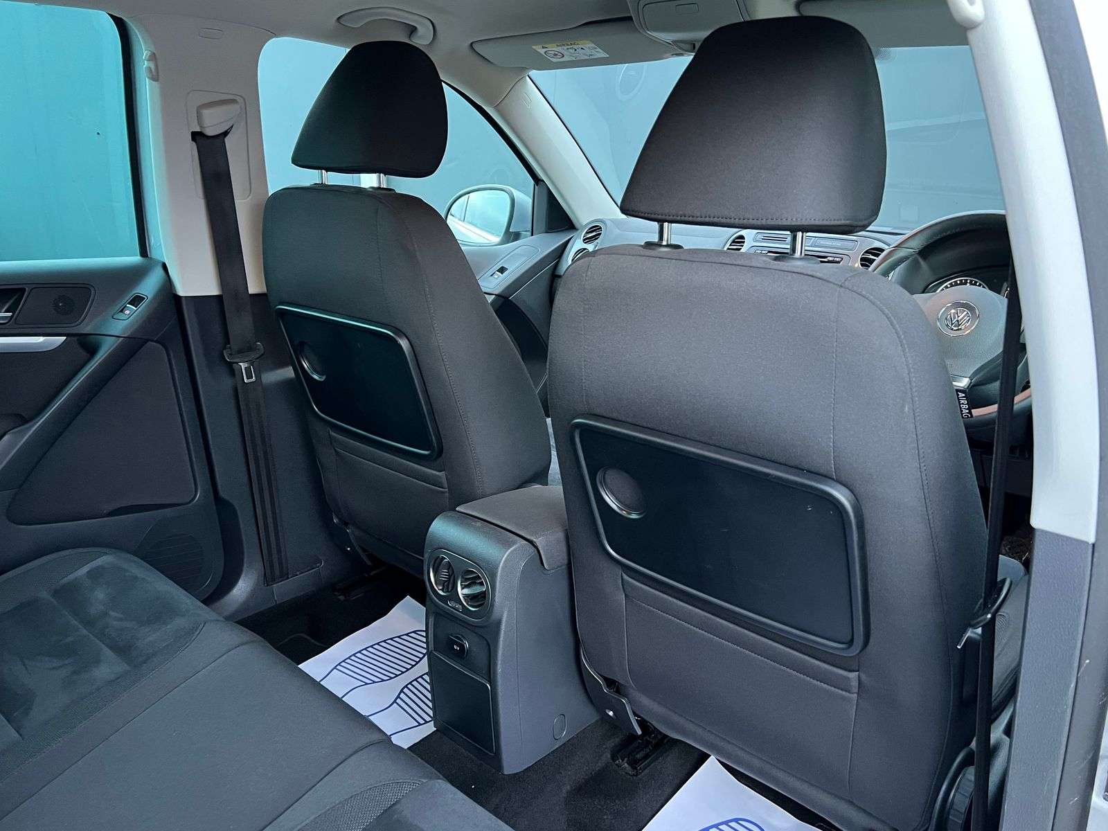 2014 VOLKSWAGEN TIGUAN 2014 VOLKSWAGEN TIGUAN